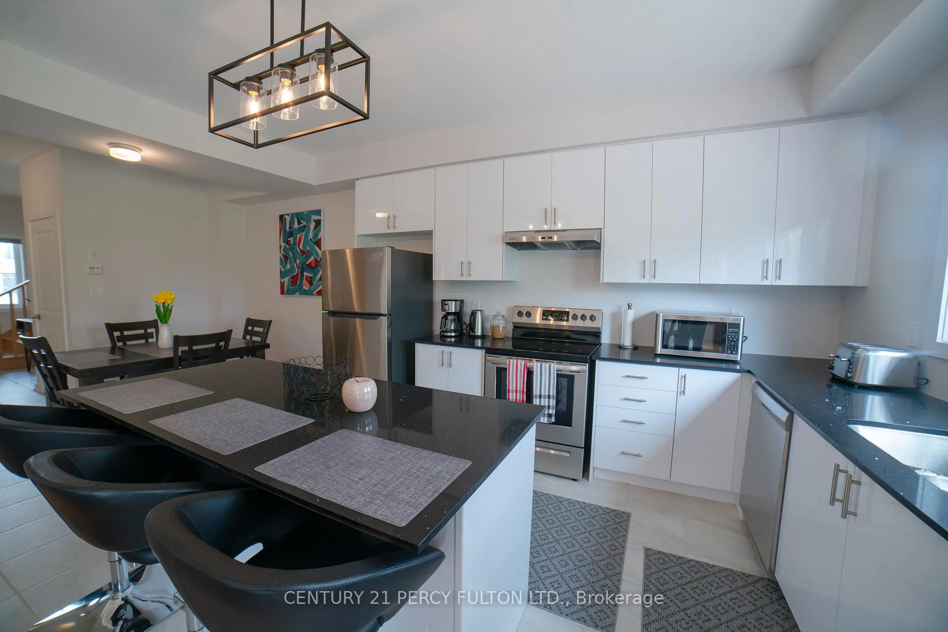 Photo 11 of 54 Trailside Drive, Norfolk — HOMEH