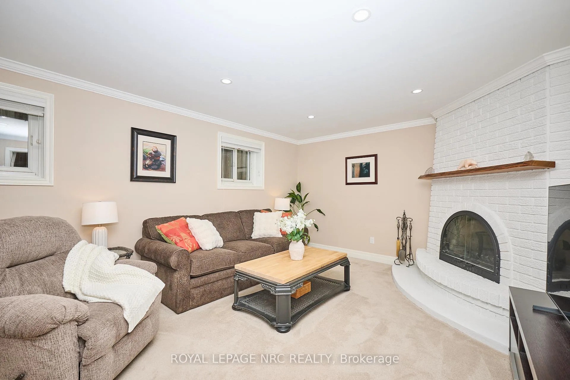 Photo 16 of 29 Westgate Park Drive, St. Catharines, Lakeshore — HOMEH
