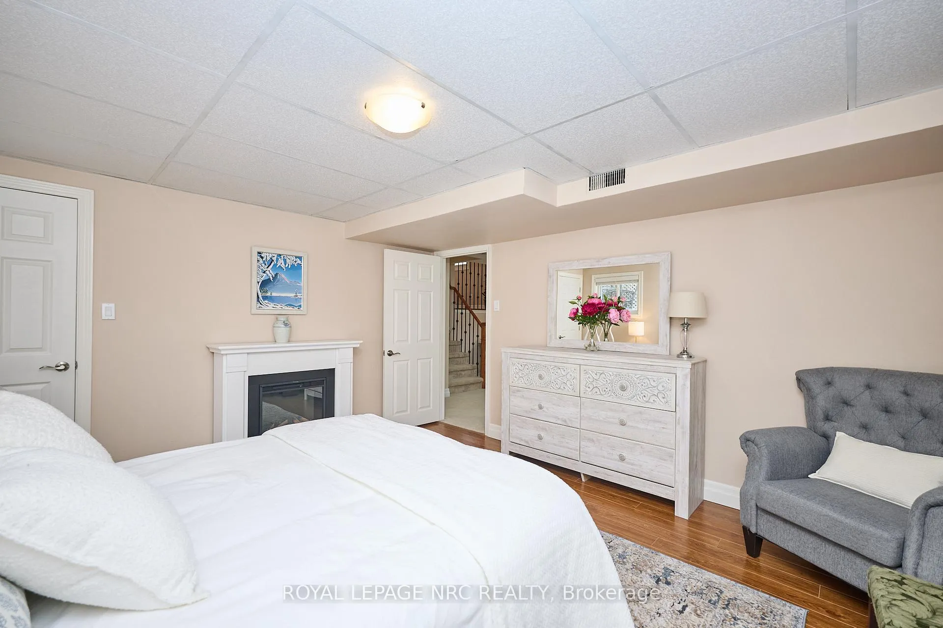 Photo 19 of 29 Westgate Park Drive, St. Catharines, Lakeshore — HOMEH