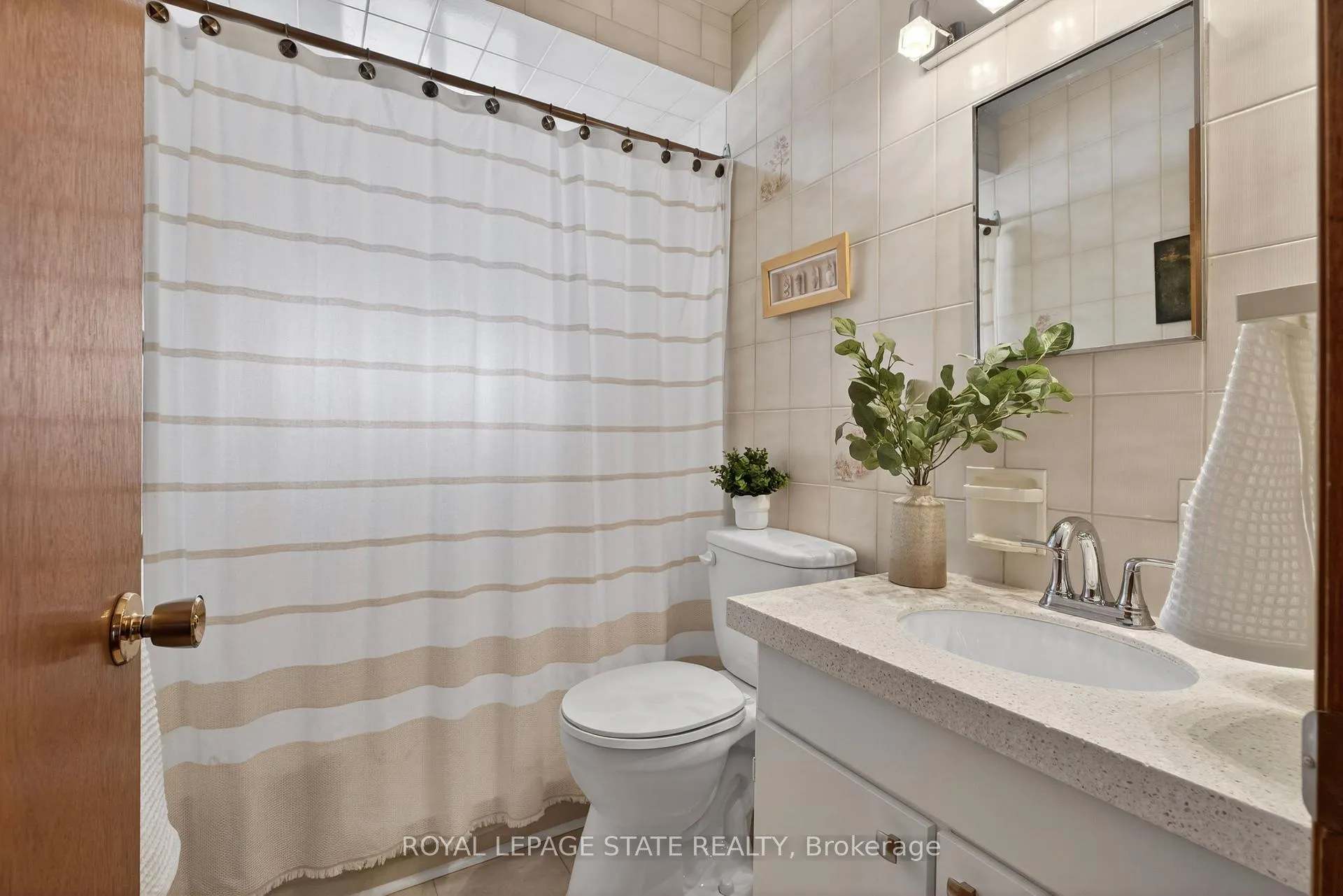 Photo 18 of 624 Seventh Avenue, Hamilton, Macassa — HOMEH