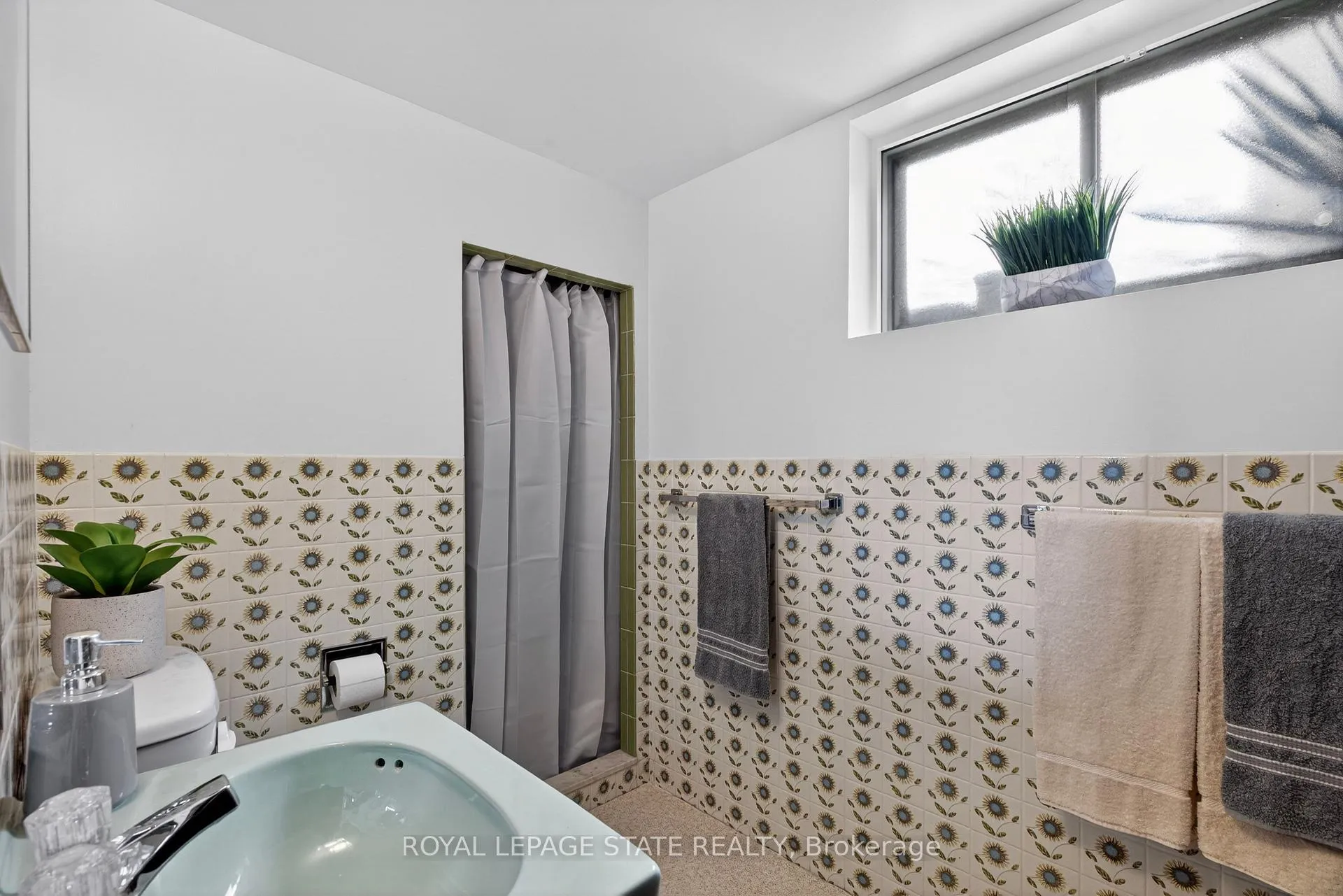 Photo 36 of 624 Seventh Avenue, Hamilton, Macassa — HOMEH