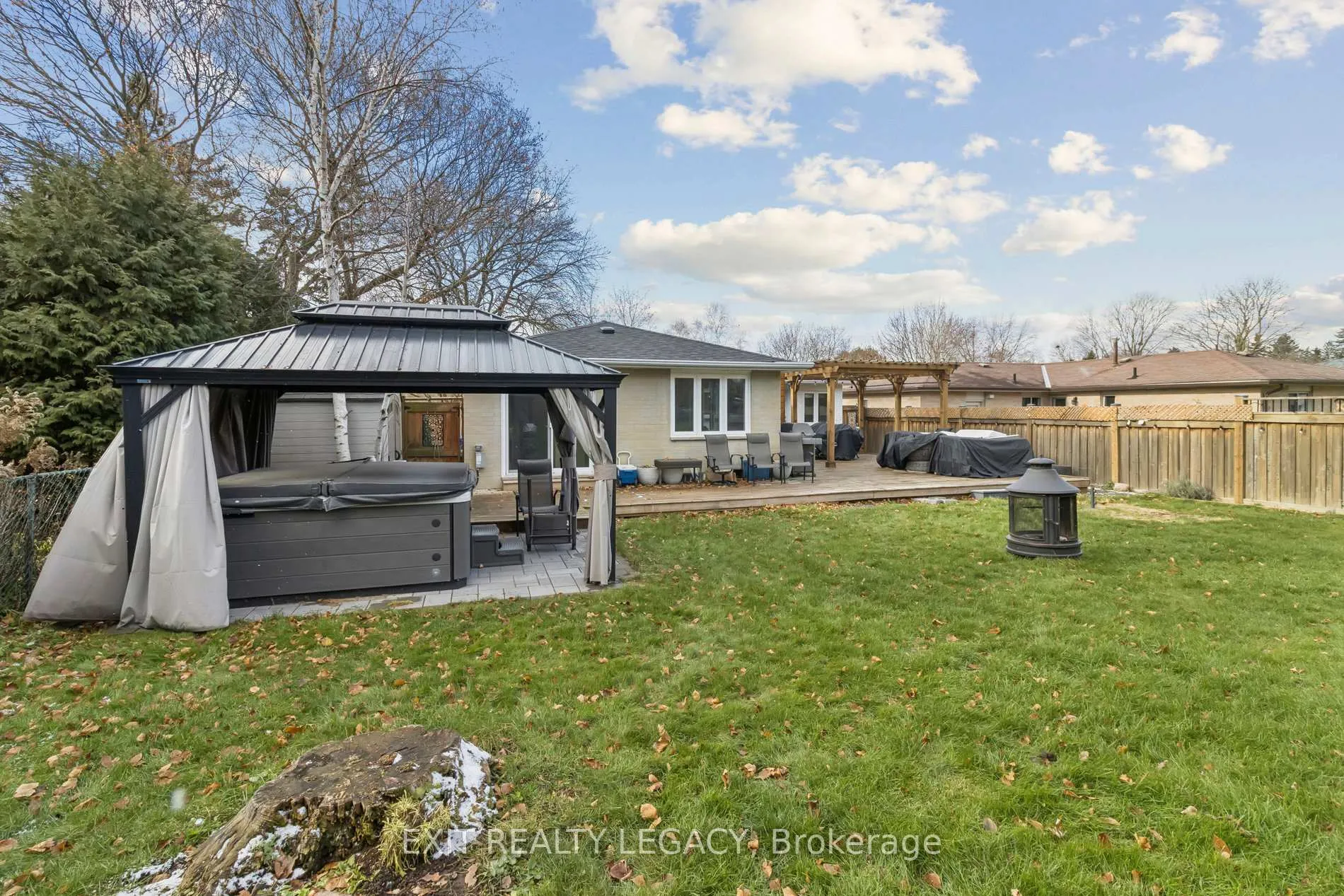 Photo 46 of 4 Oak Court, Aurora, Aurora Village — HOMEH