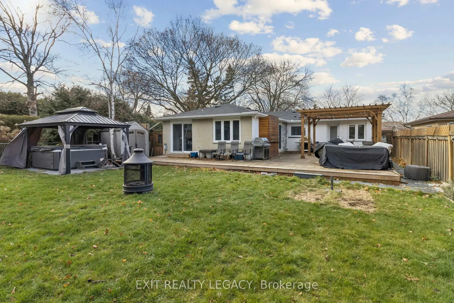 Photo 49 of 4 Oak Court, Aurora, Aurora Village — HOMEH