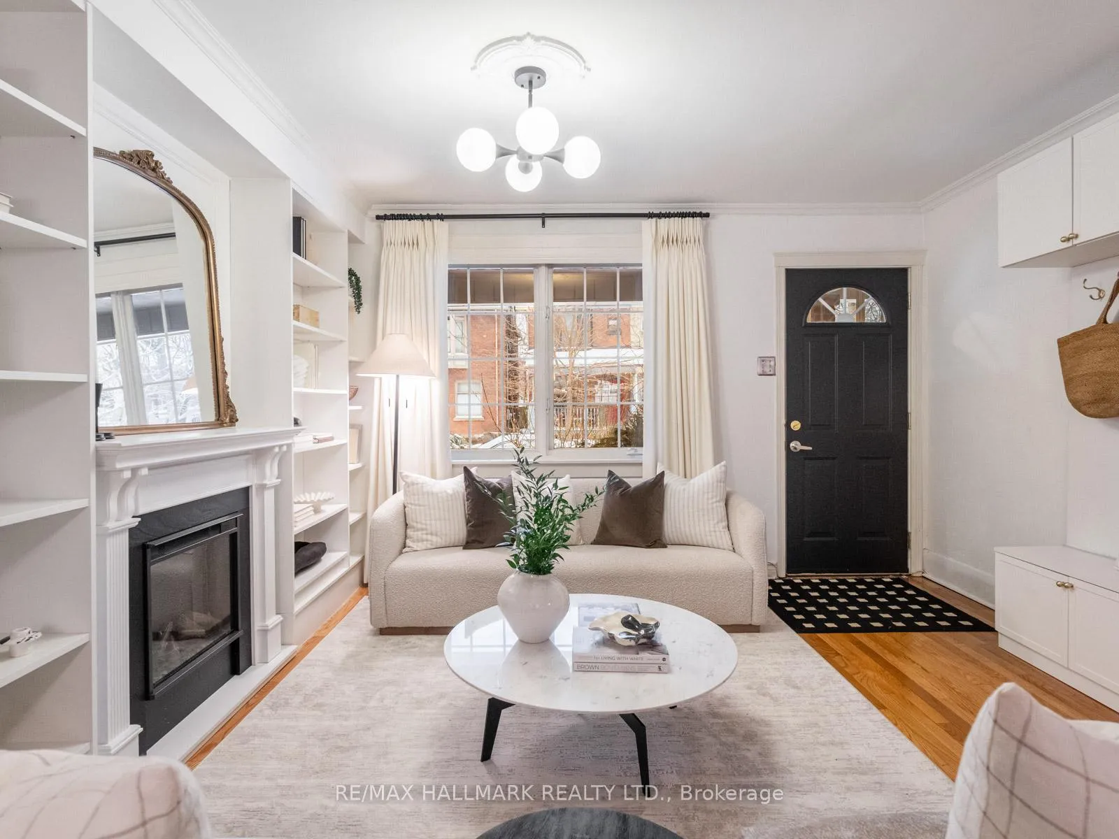 Photo 9 of 189A Booth Avenue, Toronto, South Riverdale — HOMEH