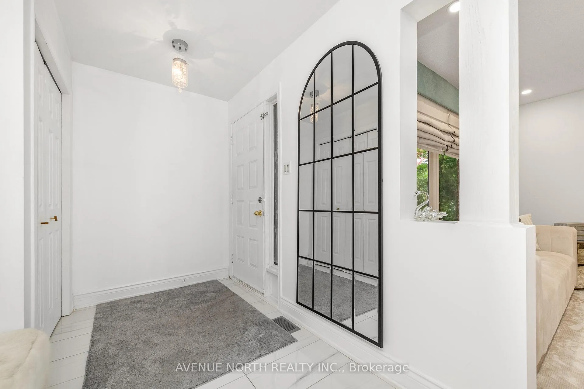 Photo 5 of 2163 Johnston Road, Ottawa, Hunt Club Park — HOMEH