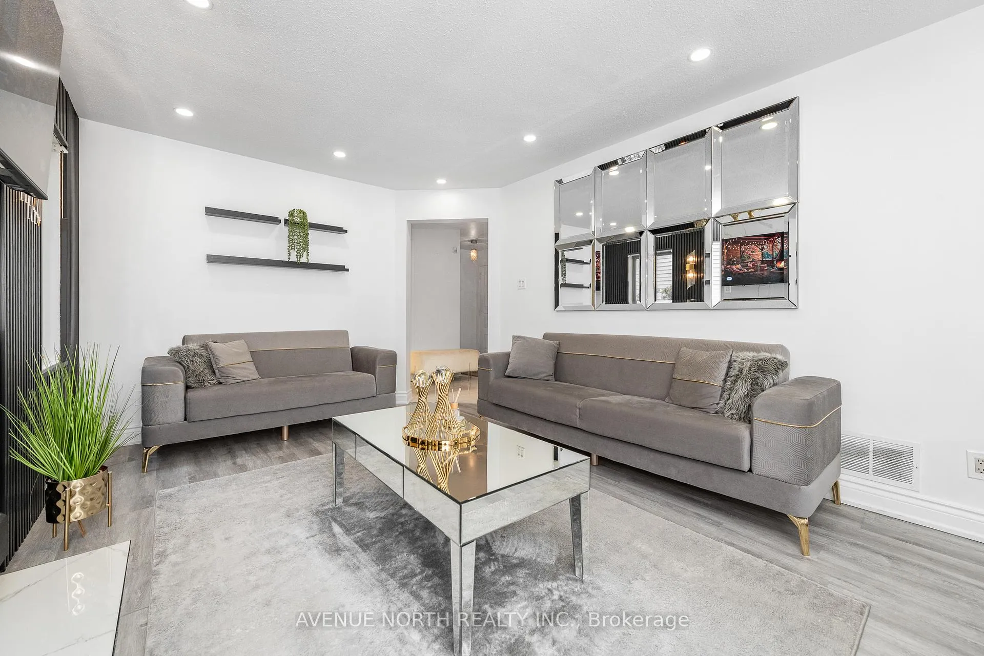 Photo 27 of 2163 Johnston Road, Ottawa, Hunt Club Park — HOMEH
