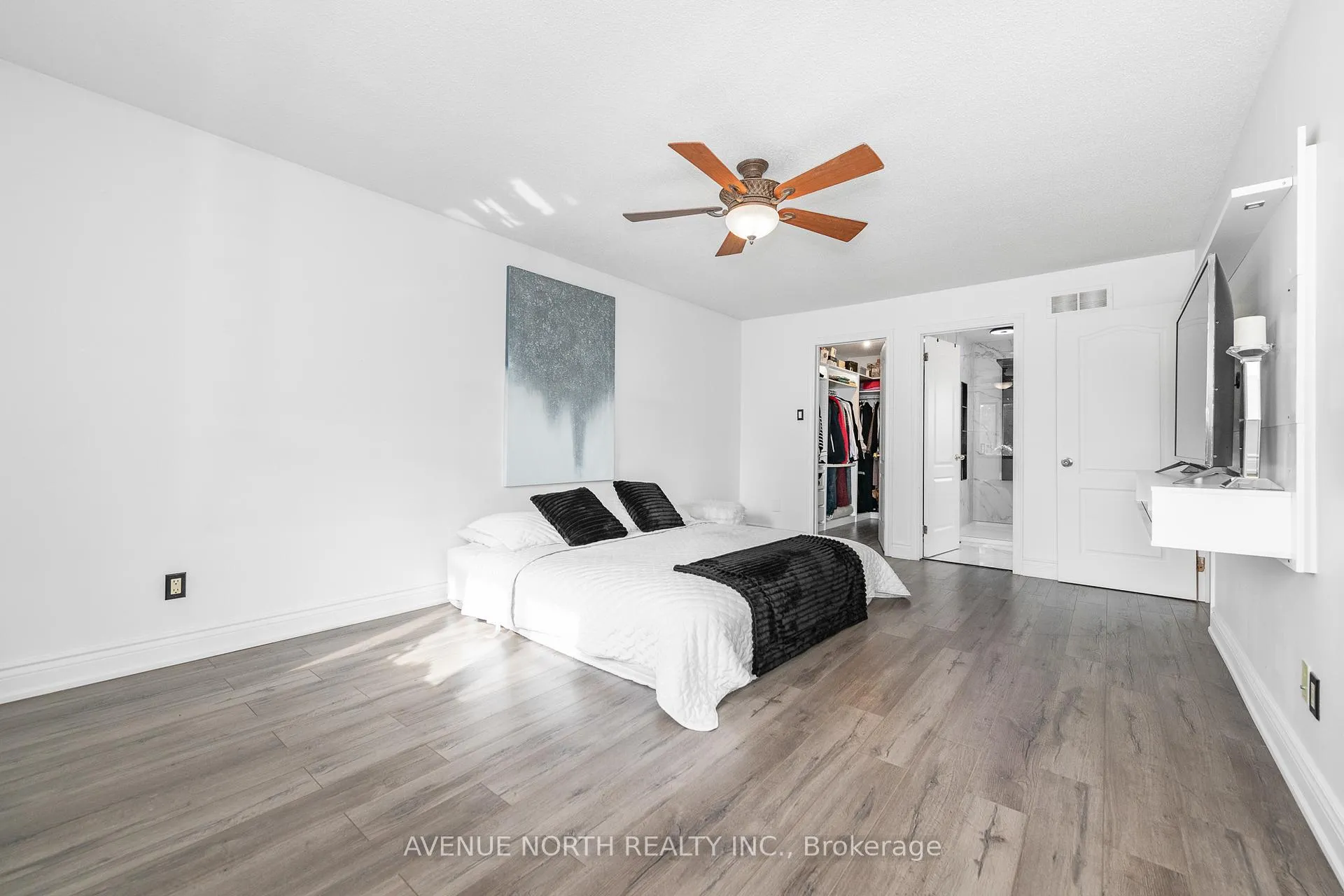 Photo 33 of 2163 Johnston Road, Ottawa, Hunt Club Park — HOMEH