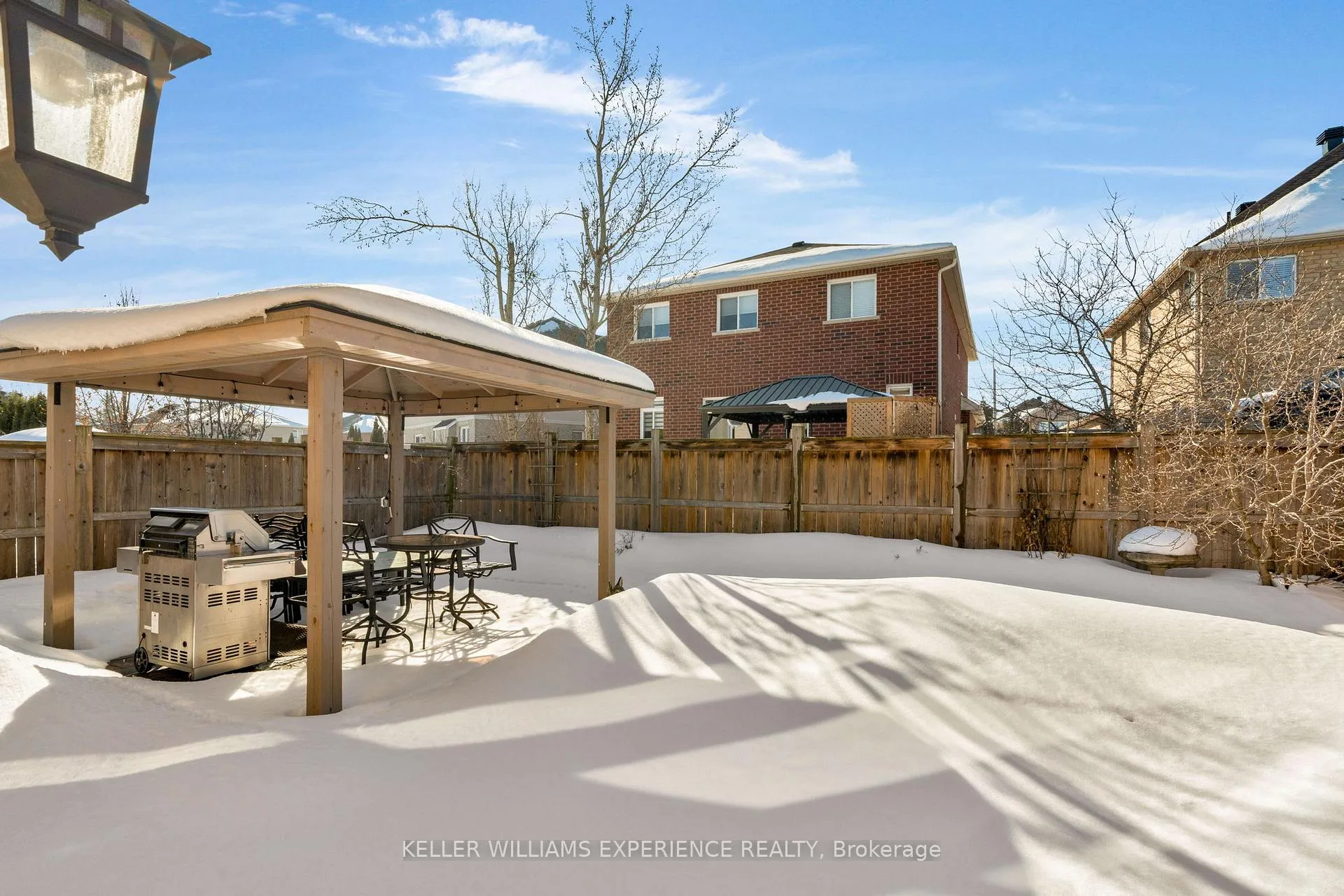 Photo 20 of 14 Charlemagne Avenue, Barrie, Innis-Shore — HOMEH