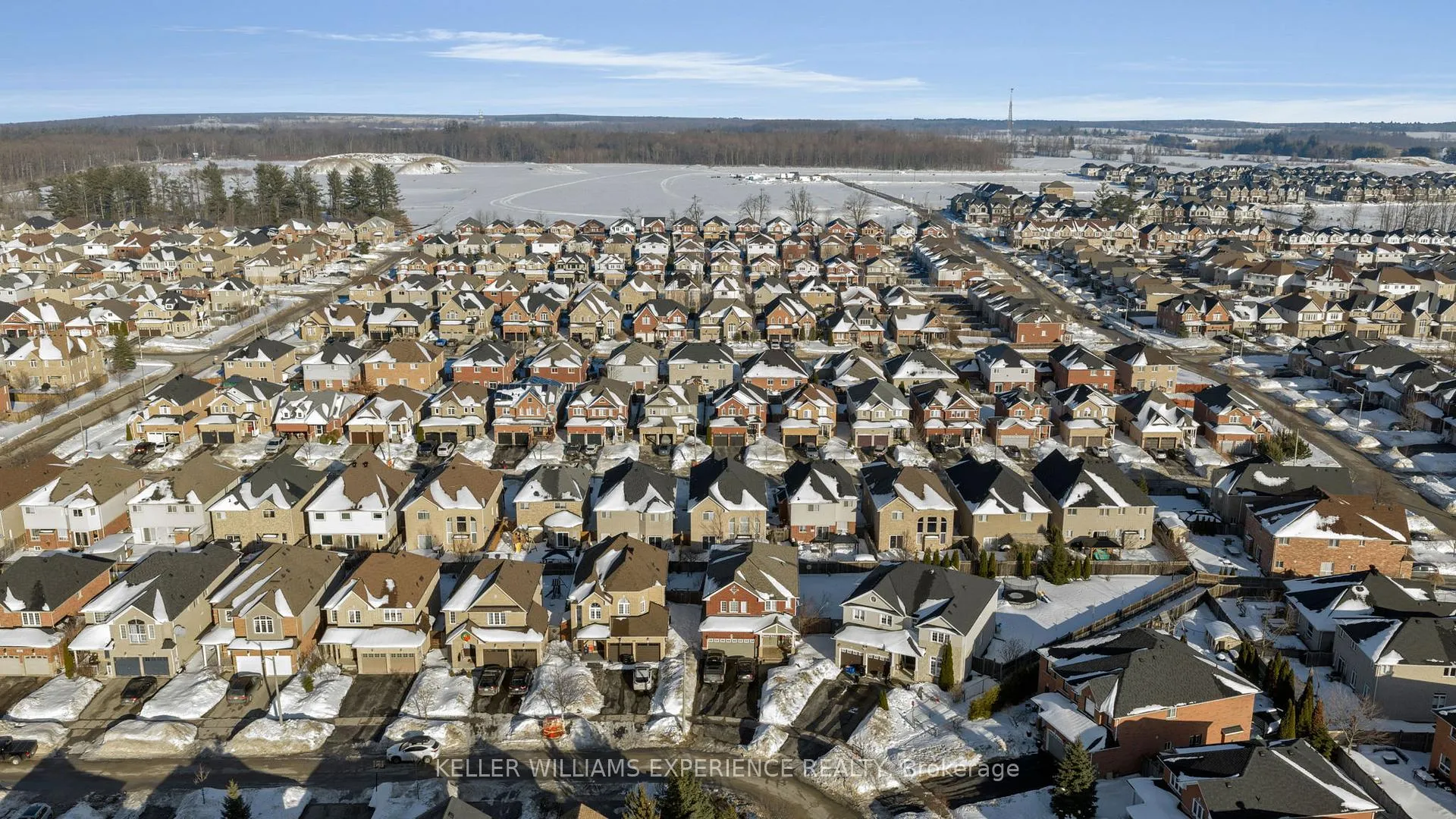 Photo 25 of 14 Charlemagne Avenue, Barrie, Innis-Shore — HOMEH