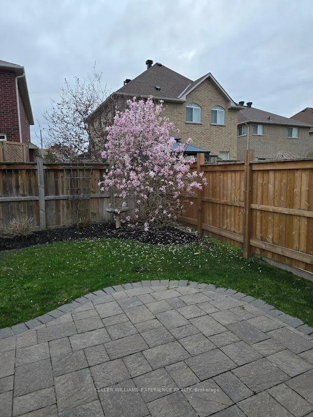 Photo 27 of 14 Charlemagne Avenue, Barrie, Innis-Shore — HOMEH