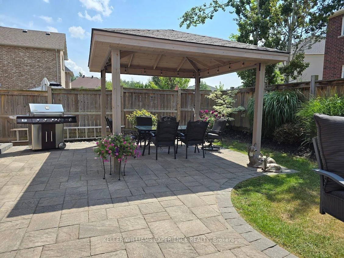 Photo 31 of 14 Charlemagne Avenue, Barrie, Innis-Shore — HOMEH