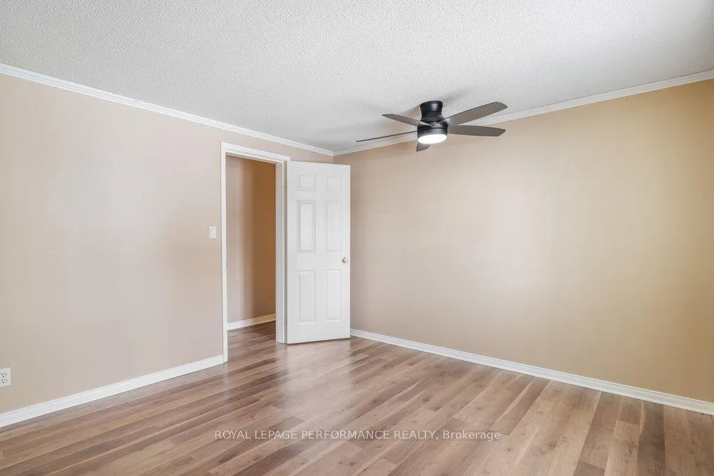 Photo 19 of 348 Amiens Street, Ottawa, Bilberry Creek/Queenswood Heights — HOMEH