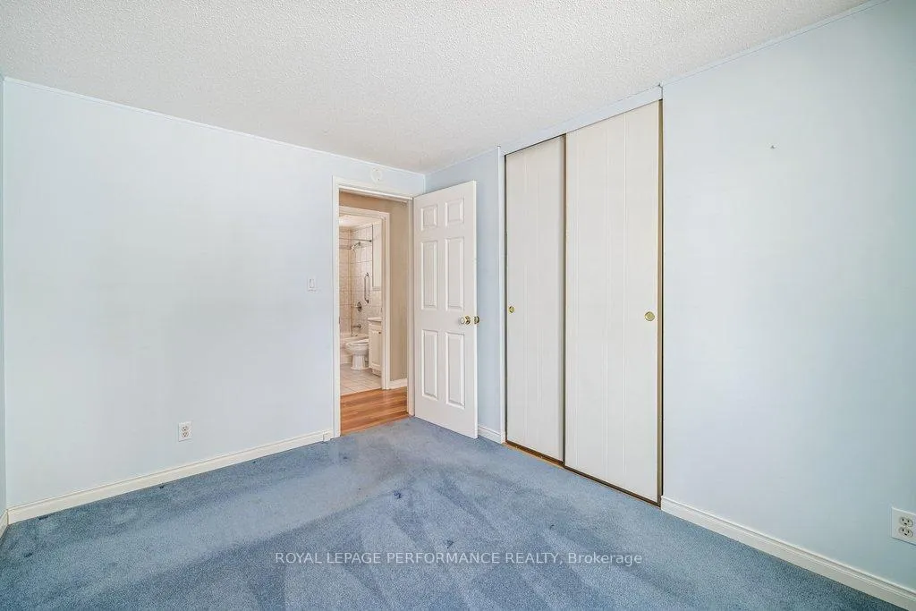Photo 28 of 348 Amiens Street, Ottawa, Bilberry Creek/Queenswood Heights — HOMEH