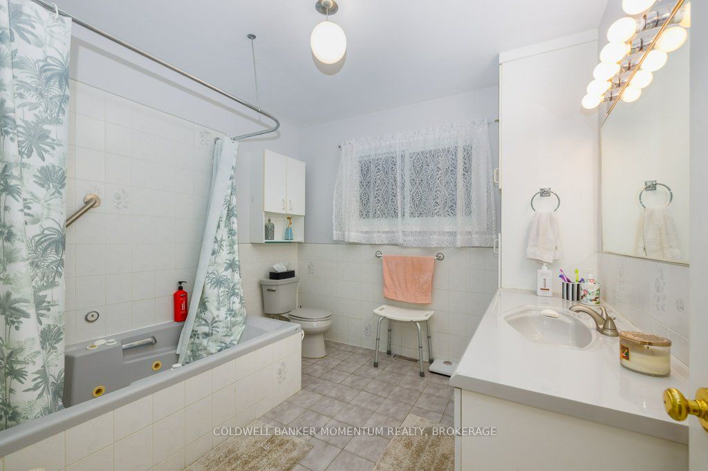 Photo 19 of 26 Howard Avenue, St. Catharines, Lakeport — HOMEH