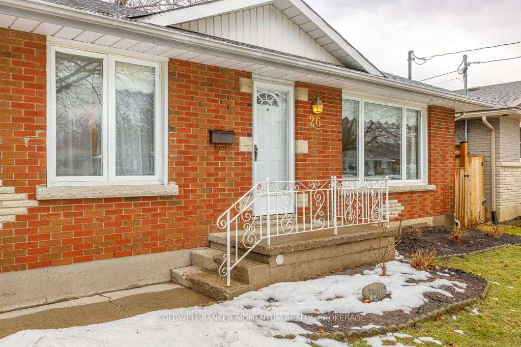 Photo 5 of 26 Howard Avenue, St. Catharines, Lakeport — HOMEH