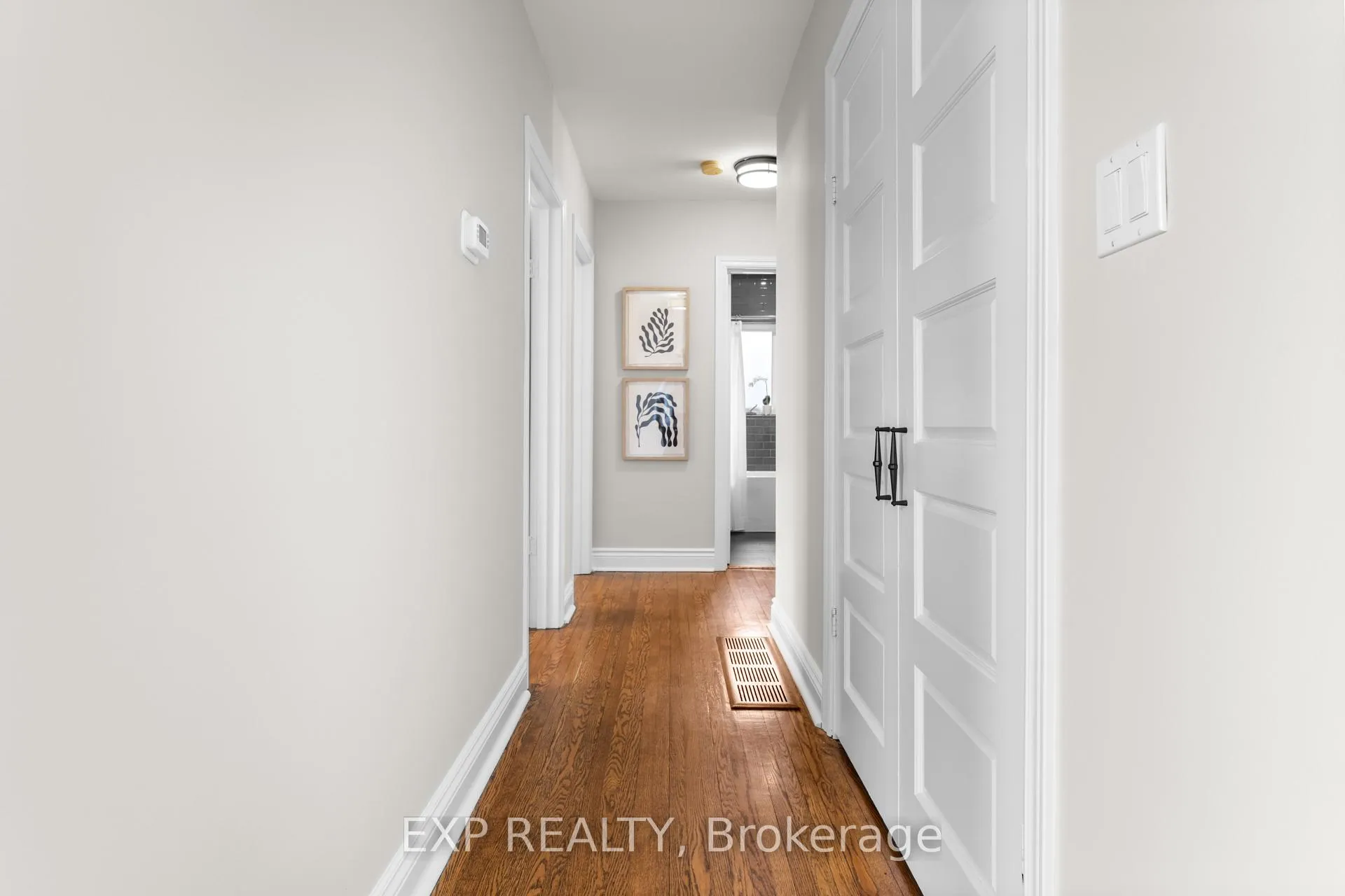 Photo 18 of 753 Kingsway Drive, Burlington, LaSalle — HOMEH