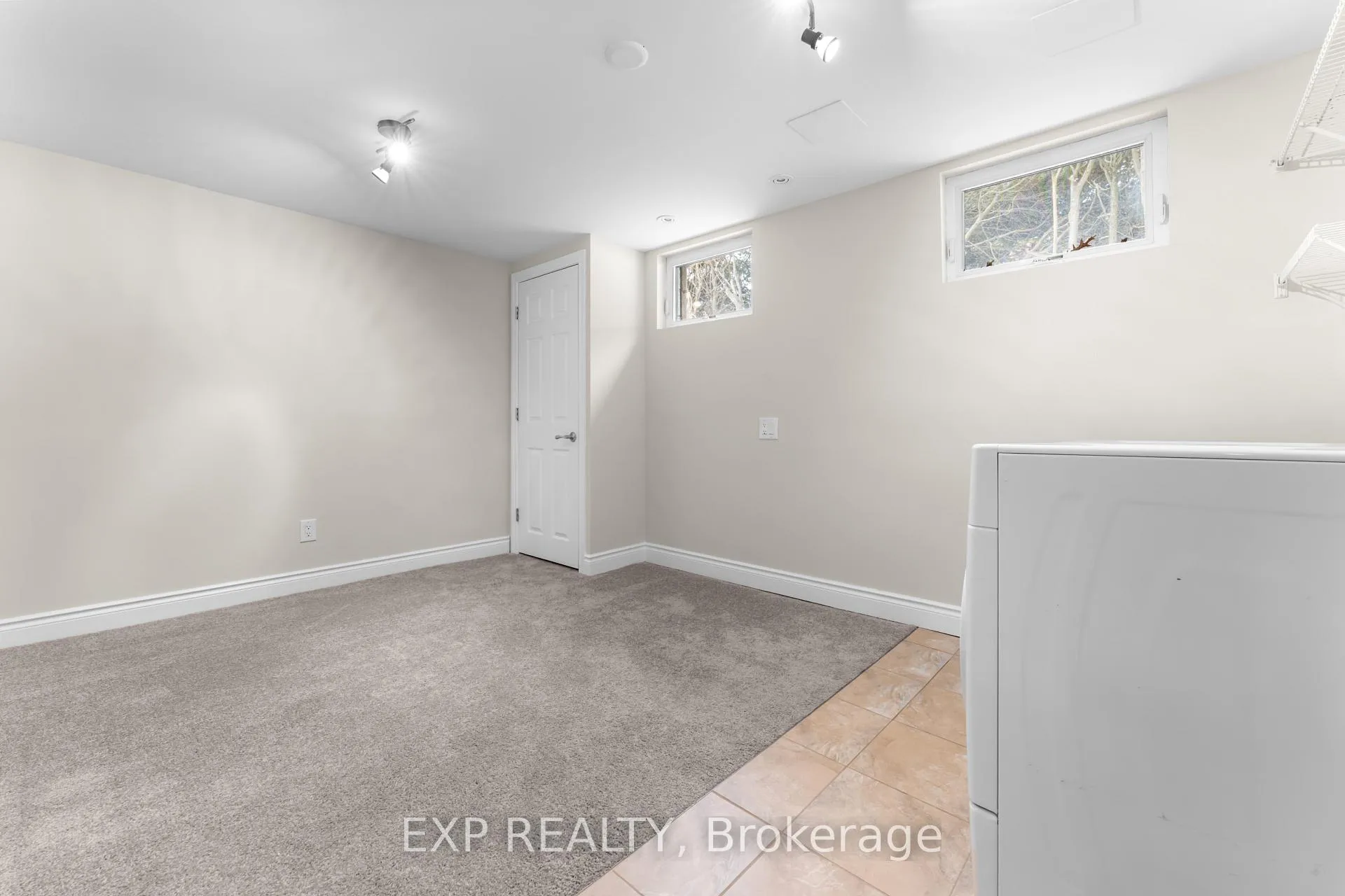 Photo 33 of 753 Kingsway Drive, Burlington, LaSalle — HOMEH
