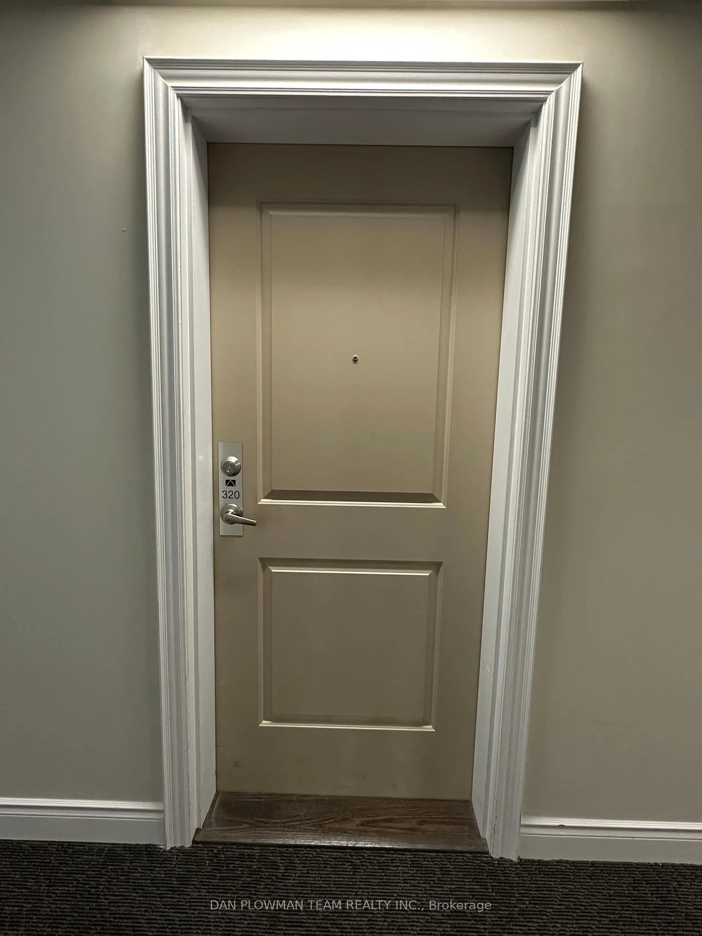 Photo 5 of Unit 320, 84 Aspen Springs Drive, Clarington, Bowmanville — HOMEH