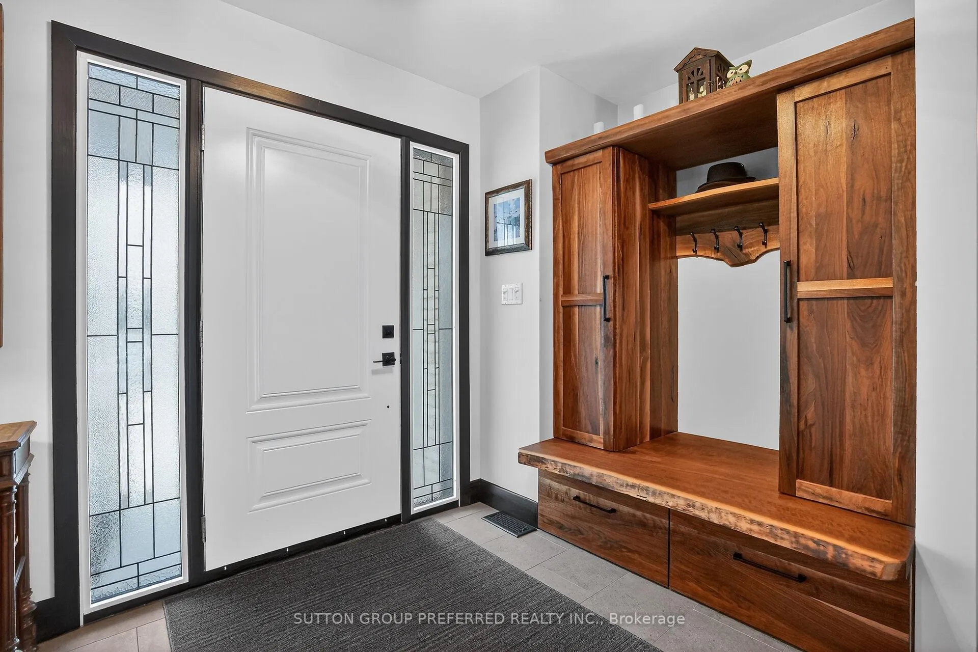 Photo 8 of 22270 Adelaide Road, Strathroy-Caradoc, Mount Brydges — HOMEH