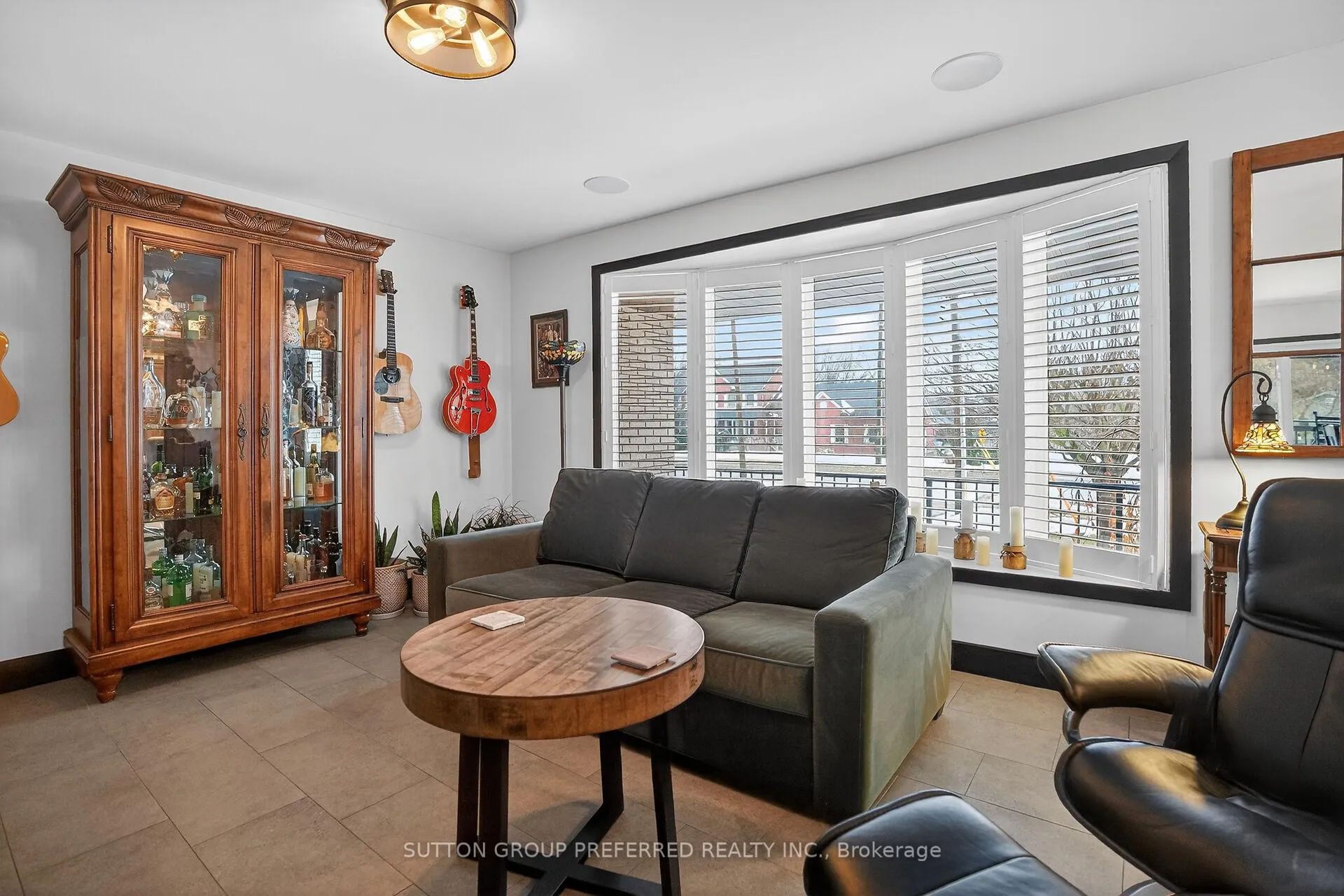 Photo 11 of 22270 Adelaide Road, Strathroy-Caradoc, Mount Brydges — HOMEH