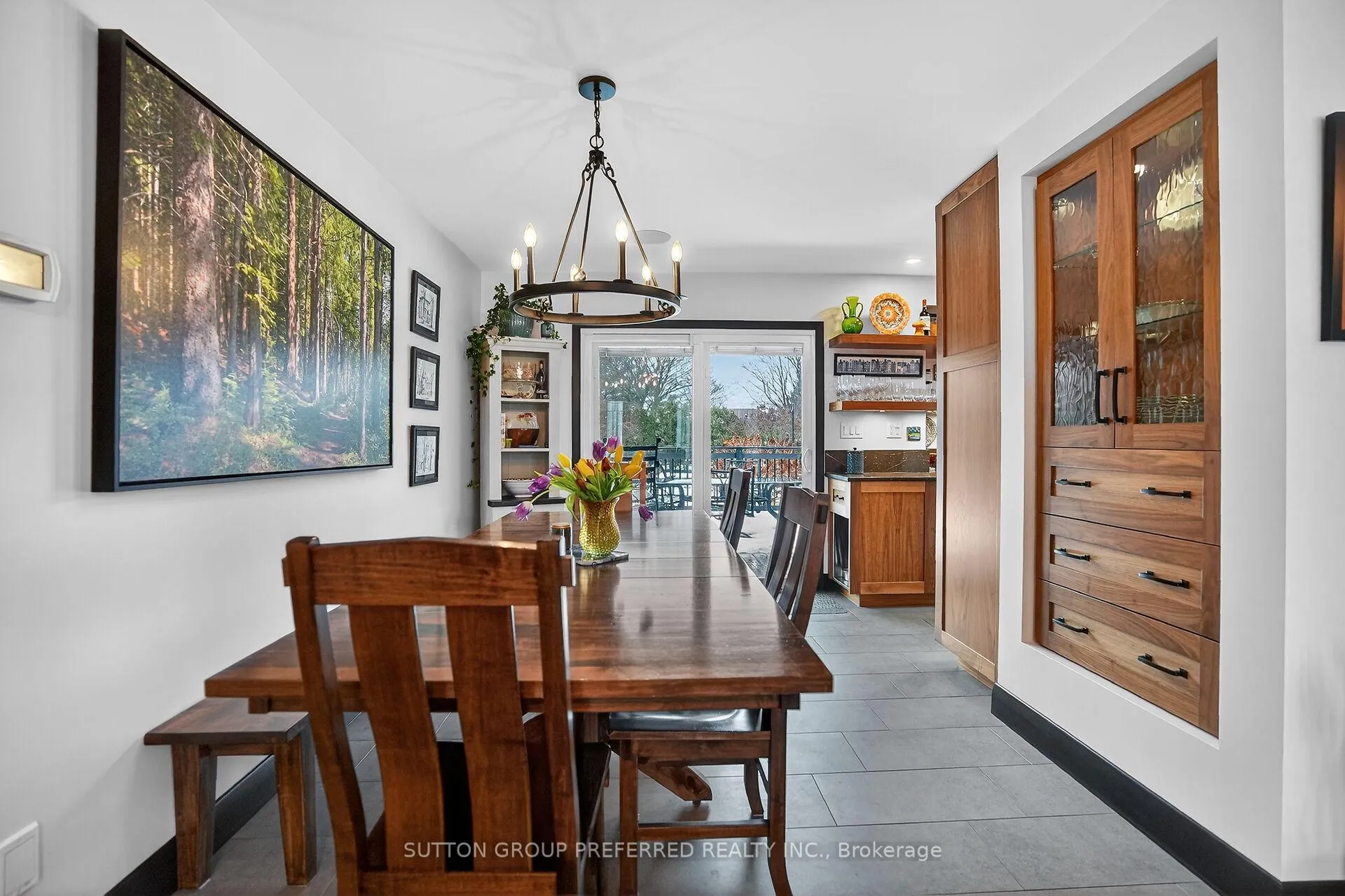 Photo 13 of 22270 Adelaide Road, Strathroy-Caradoc, Mount Brydges — HOMEH