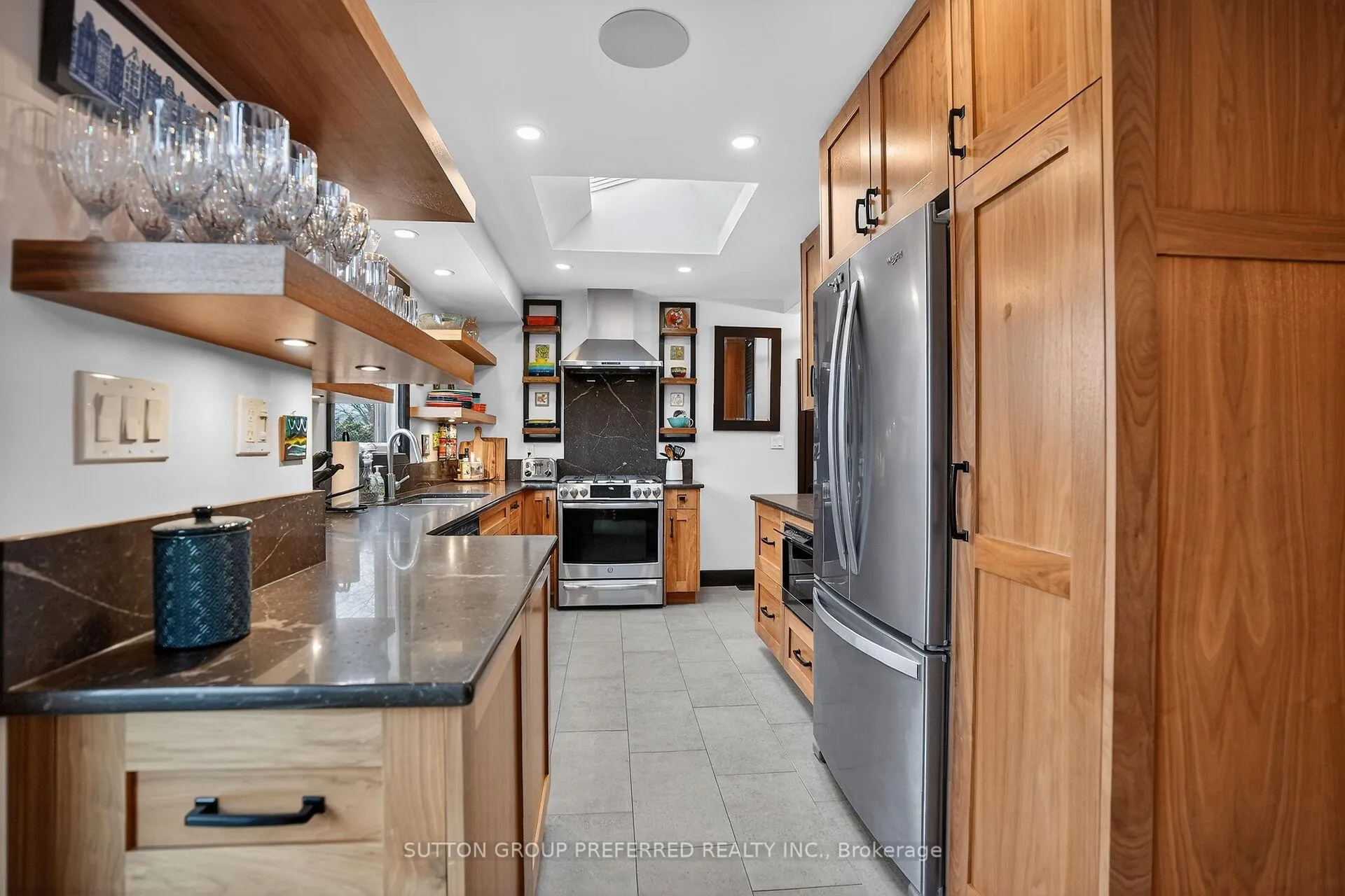 Photo 15 of 22270 Adelaide Road, Strathroy-Caradoc, Mount Brydges — HOMEH