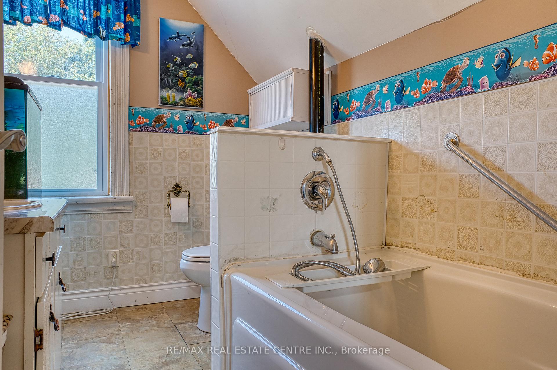 Photo 31 of 3070 Patrick Street, Howick — HOMEH