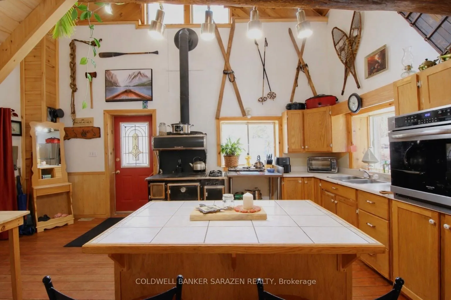 Photo 4 of 2920 White Lake Road, McNab/Braeside, Mcnab/Braeside Twps — HOMEH