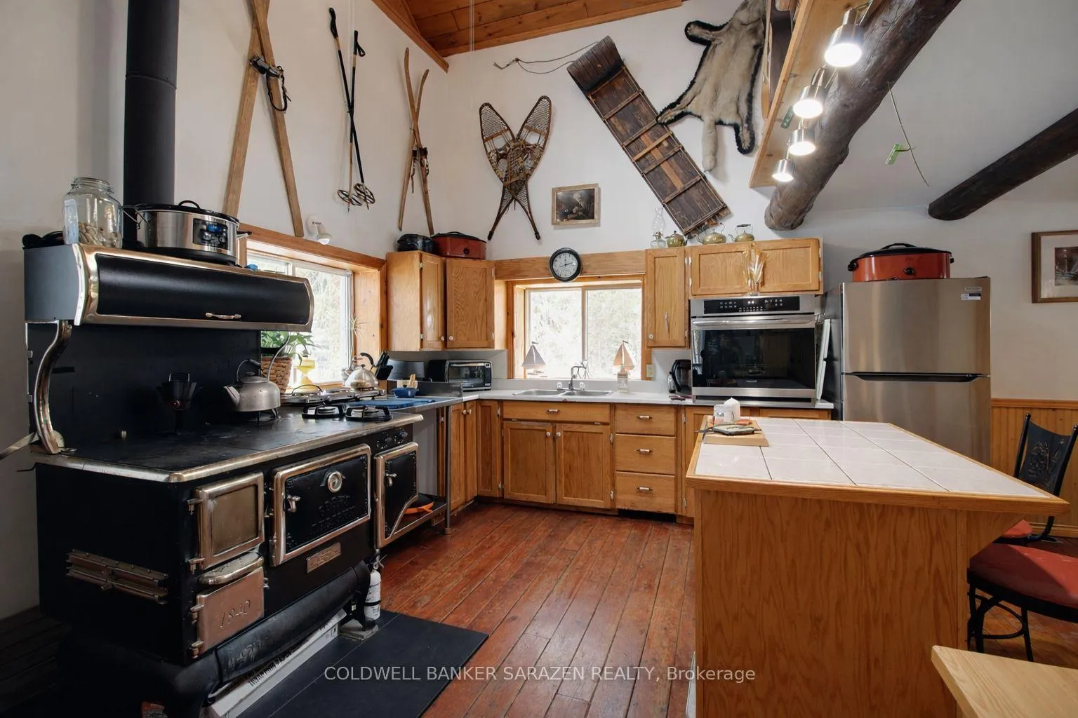 Photo 7 of 2920 White Lake Road, McNab/Braeside, Mcnab/Braeside Twps — HOMEH