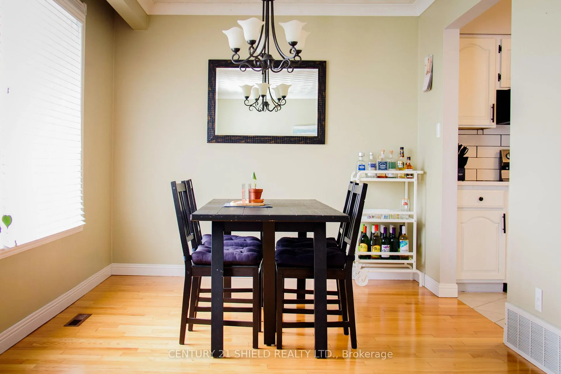 Photo 10 of 771 Laflin Avenue, Cornwall — HOMEH