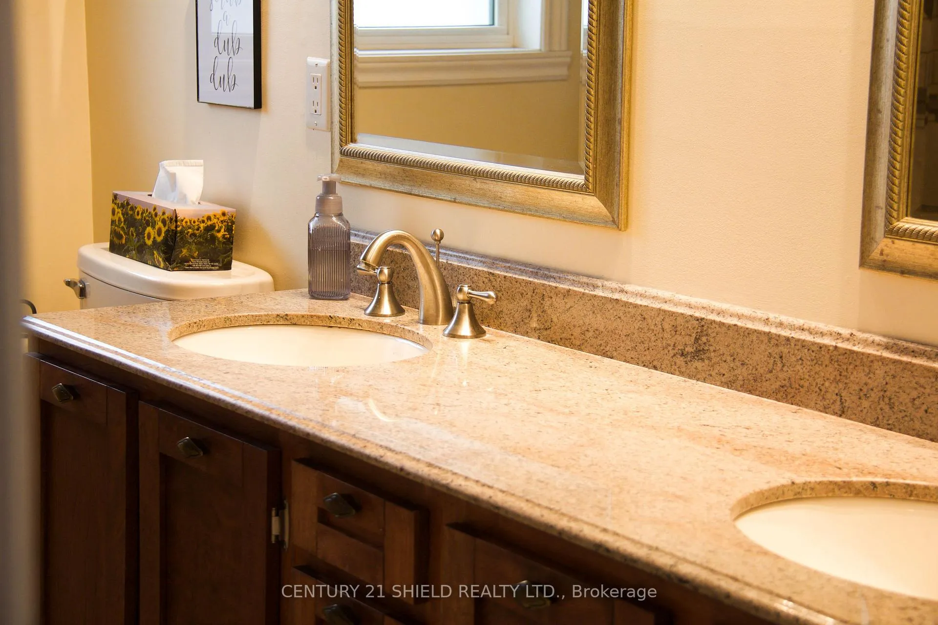 Photo 12 of 771 Laflin Avenue, Cornwall — HOMEH