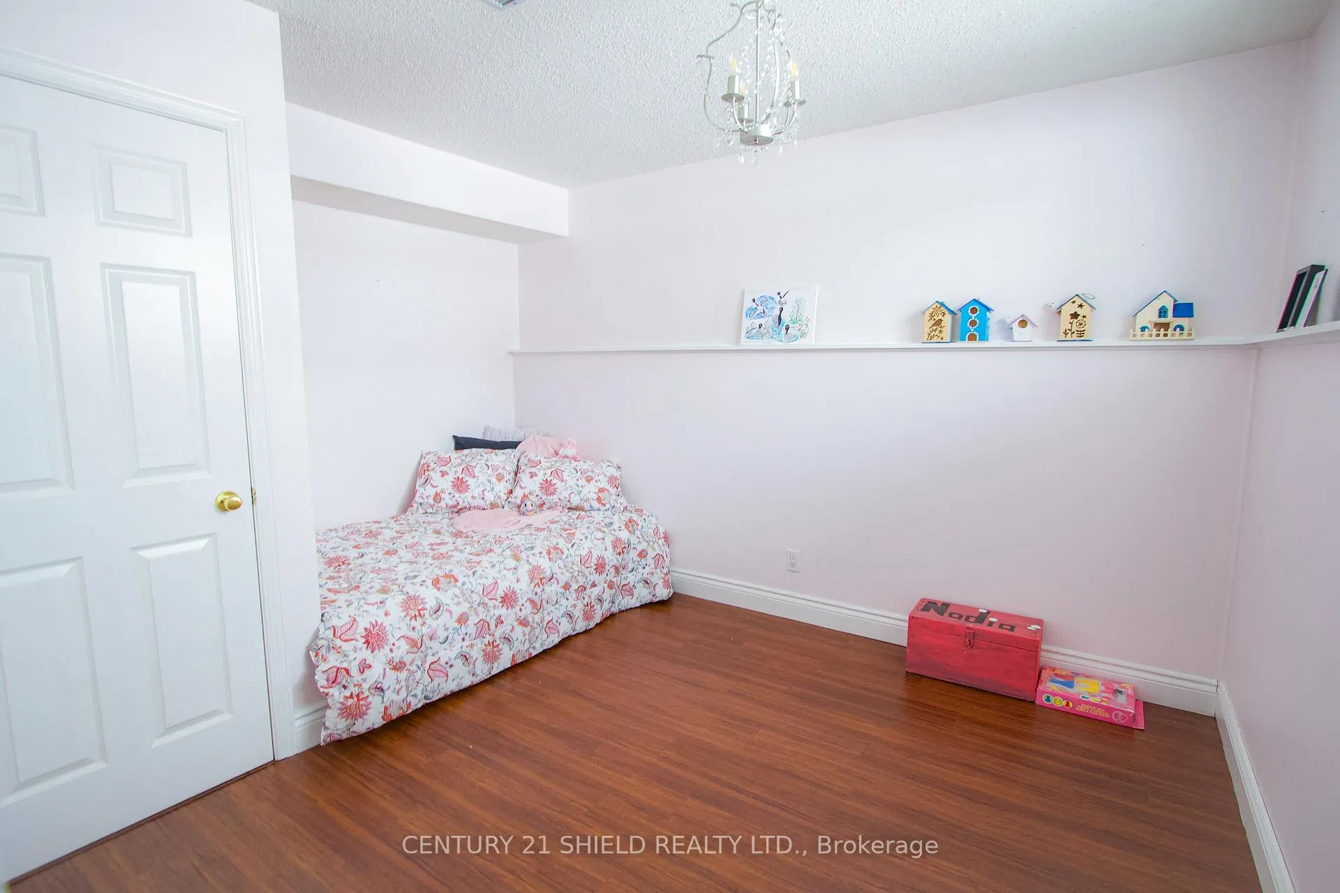 Photo 21 of 771 Laflin Avenue, Cornwall — HOMEH