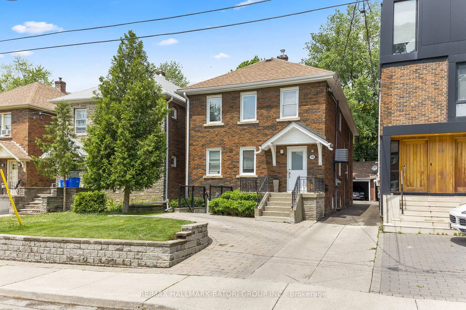 Photo 1 of Unit Main, 70 Burnaby Boulevard, Toronto, Lawrence Park South — HOMEH