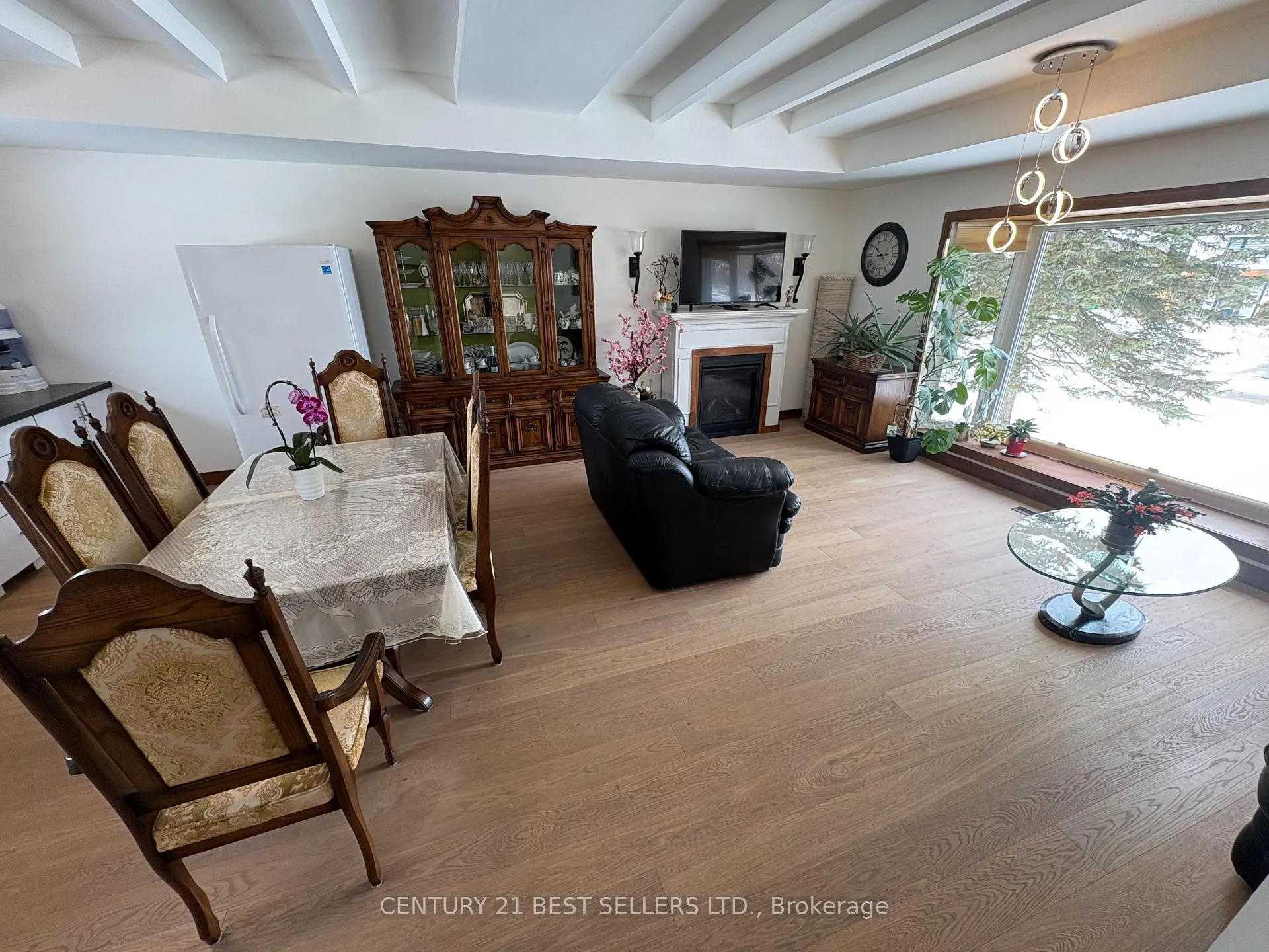 Photo 11 of 126 Mellow Crescent, Caledon, Bolton East — HOMEH