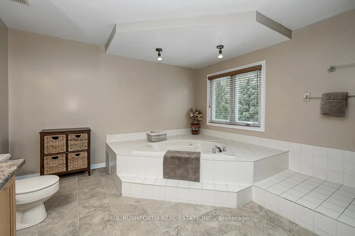 Photo 27 of 9 Sherk Crescent, Ottawa, Kanata - Kanata Lakes/Heritage Hills — HOMEH