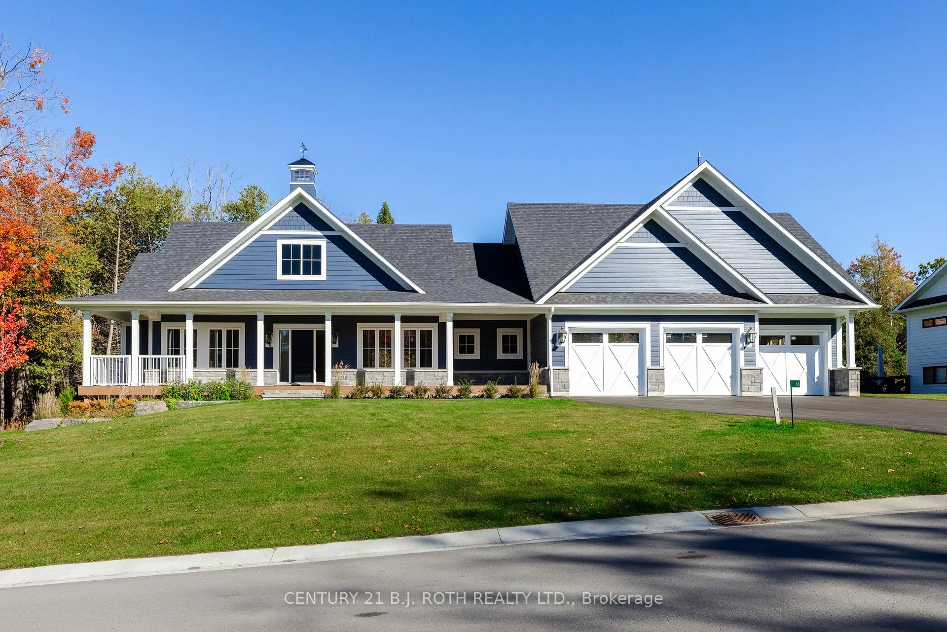 Photo 2 of 66 Thoroughbred Drive, Oro-Medonte, Rural Oro-Medonte — HOMEH