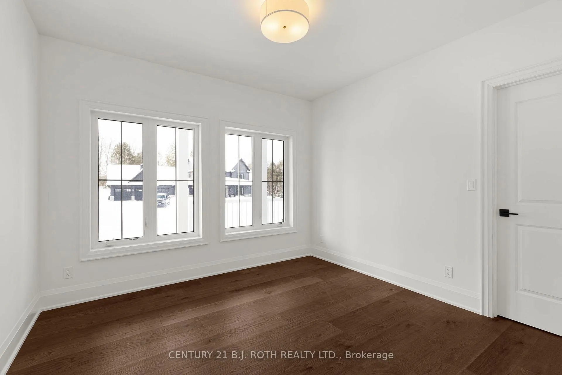 Photo 26 of 66 Thoroughbred Drive, Oro-Medonte, Rural Oro-Medonte — HOMEH