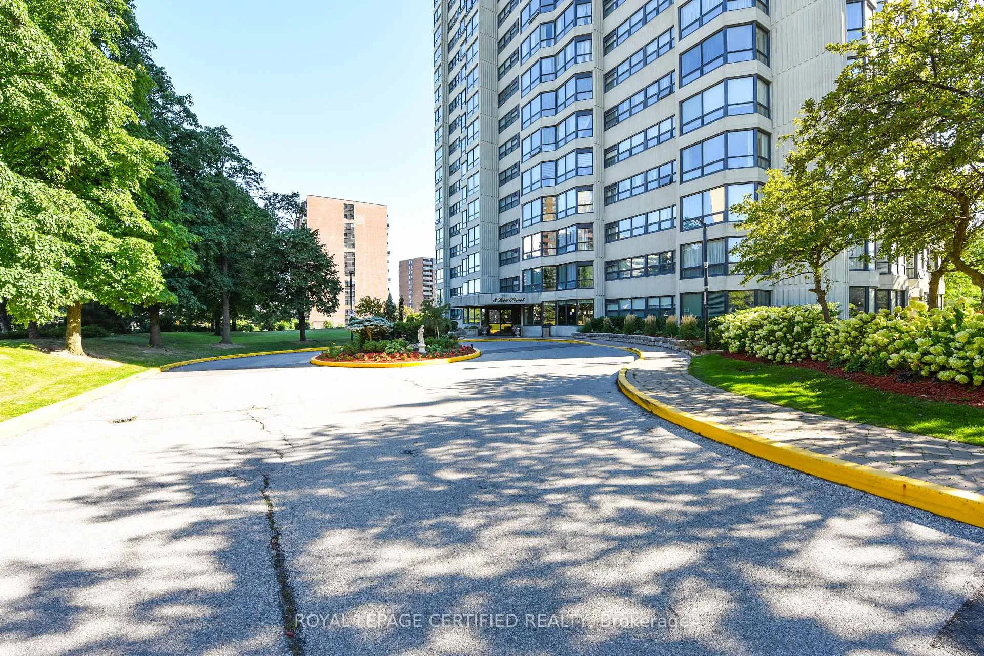 Photo 2 of Unit 2807, 8 Lisa Street, Brampton, Queen Street Corridor — HOMEH