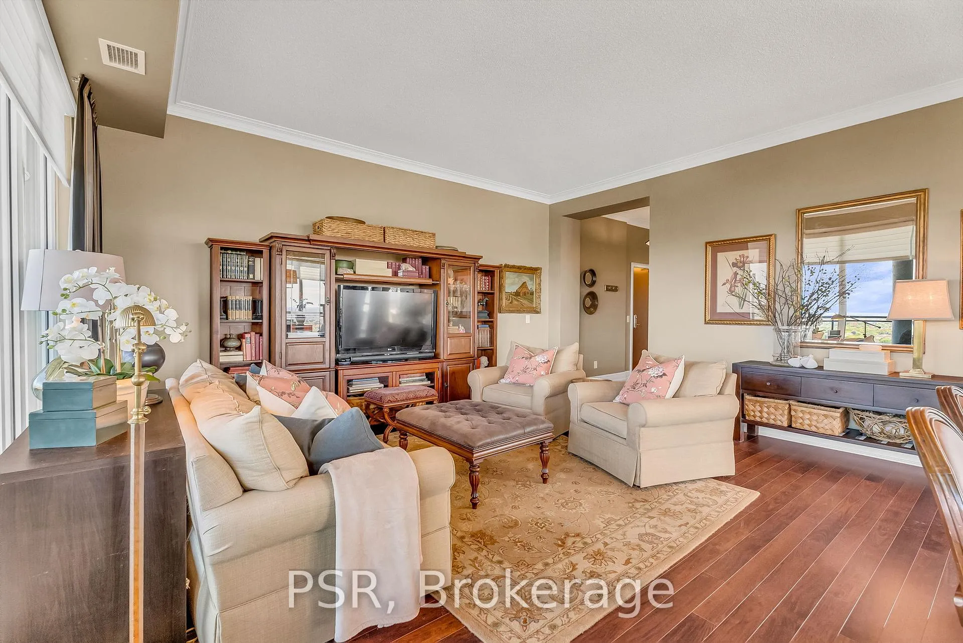 Photo 3 of Unit 2603, 100 John Street, Brampton, Downtown Brampton — HOMEH