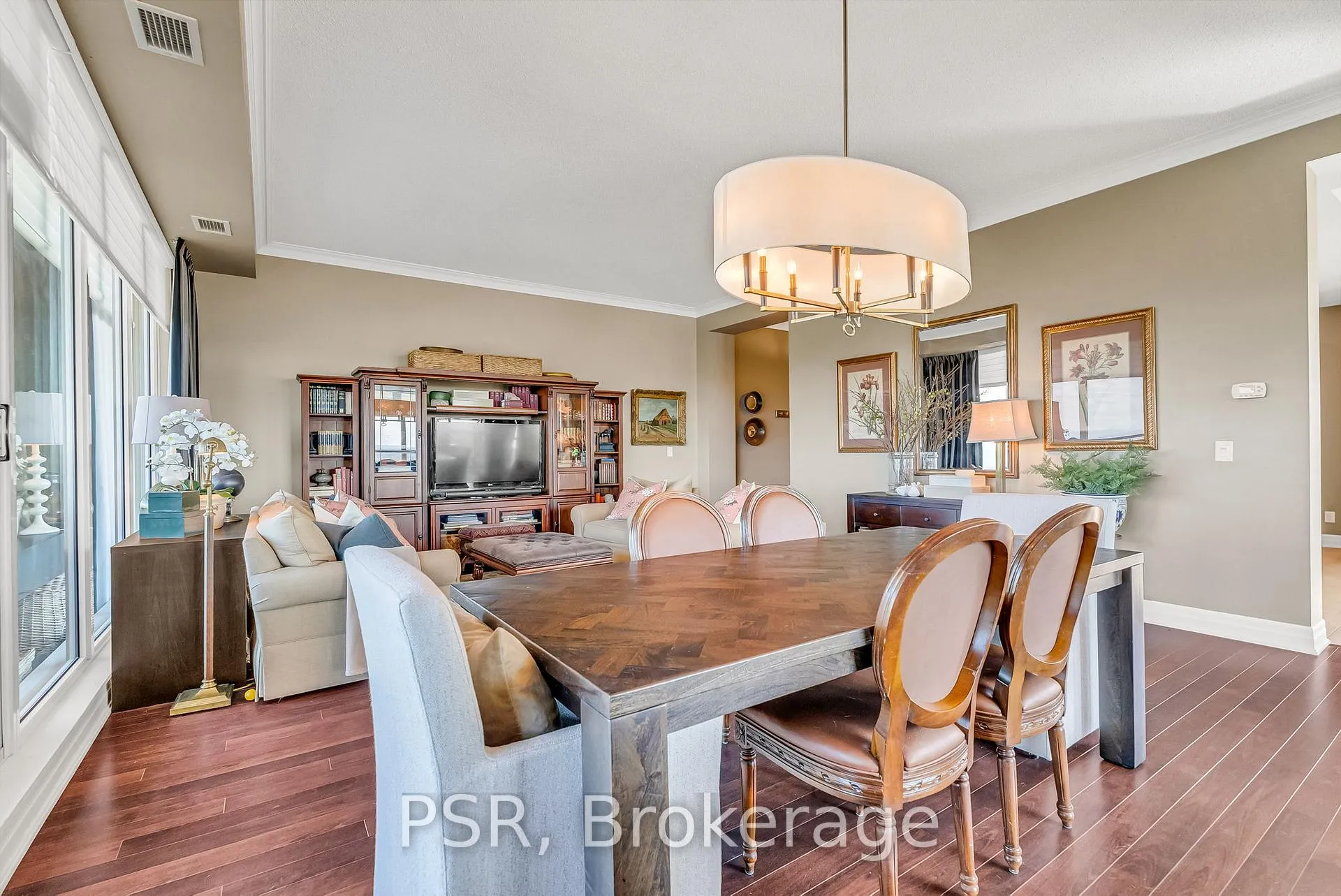 Photo 7 of Unit 2603, 100 John Street, Brampton, Downtown Brampton — HOMEH