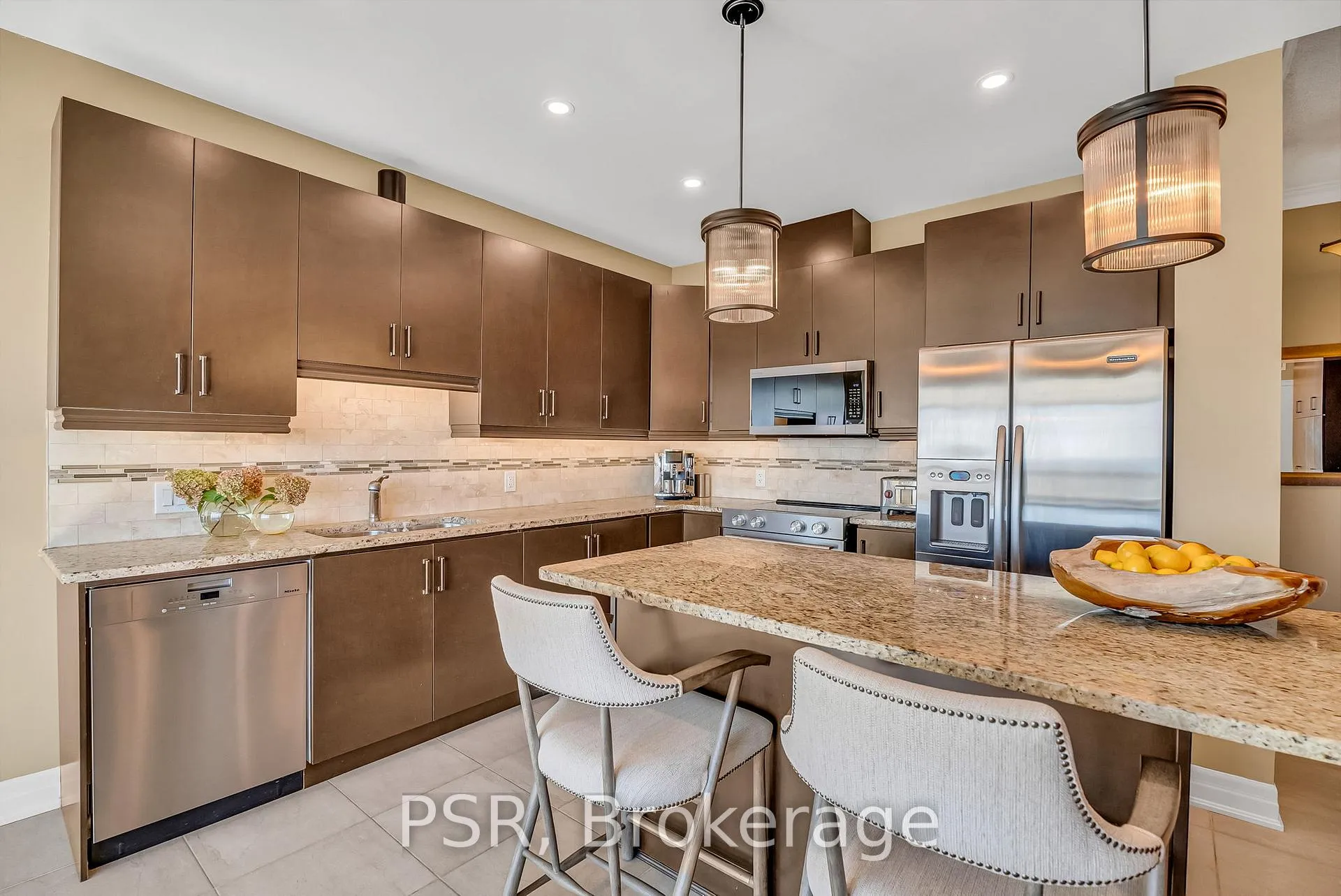 Photo 11 of Unit 2603, 100 John Street, Brampton, Downtown Brampton — HOMEH