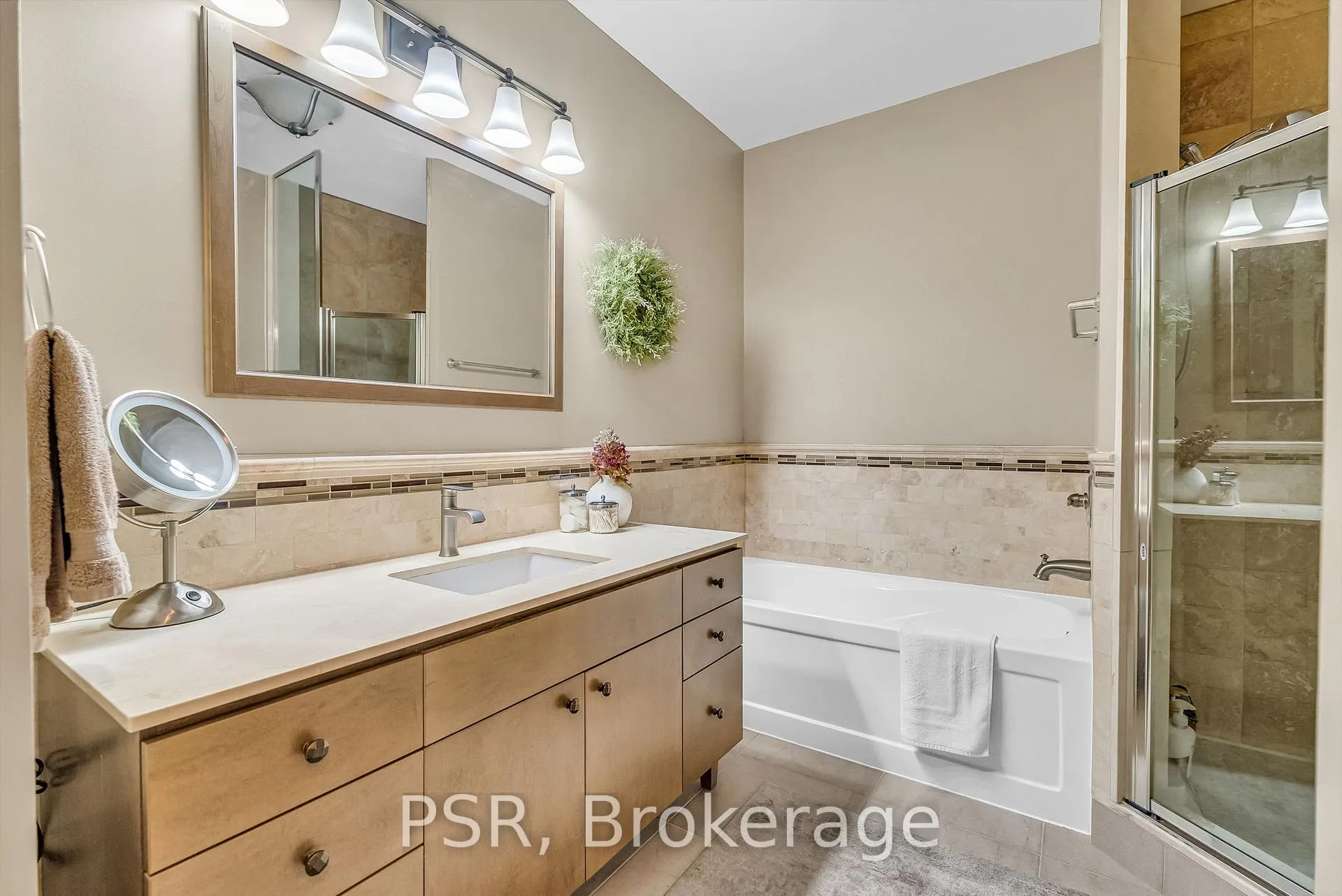 Photo 18 of Unit 2603, 100 John Street, Brampton, Downtown Brampton — HOMEH