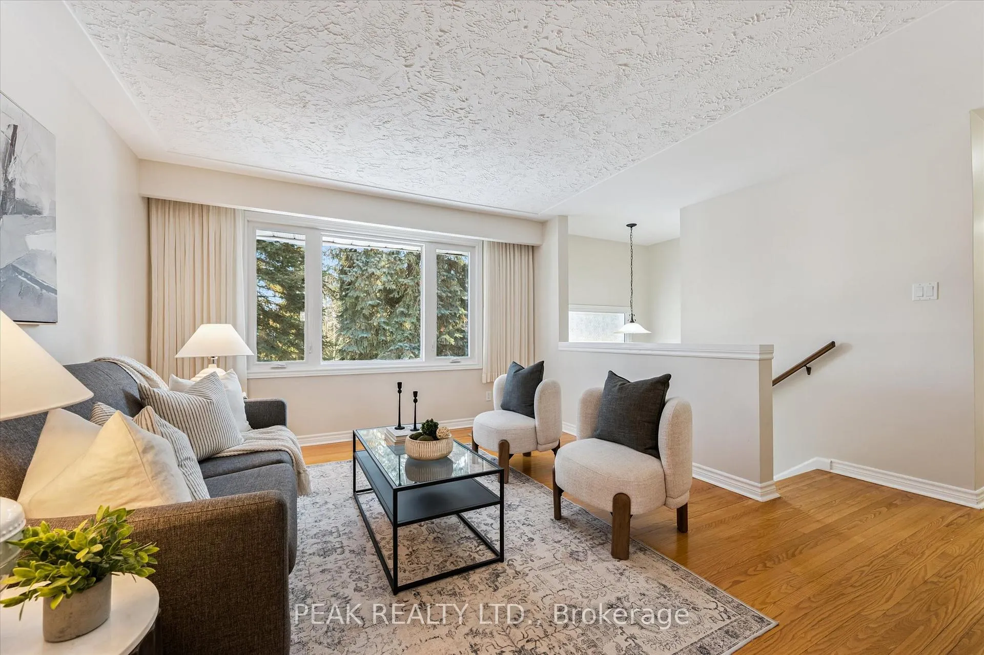 Photo 4 of 204 Cedarbrae Avenue, Waterloo — HOMEH