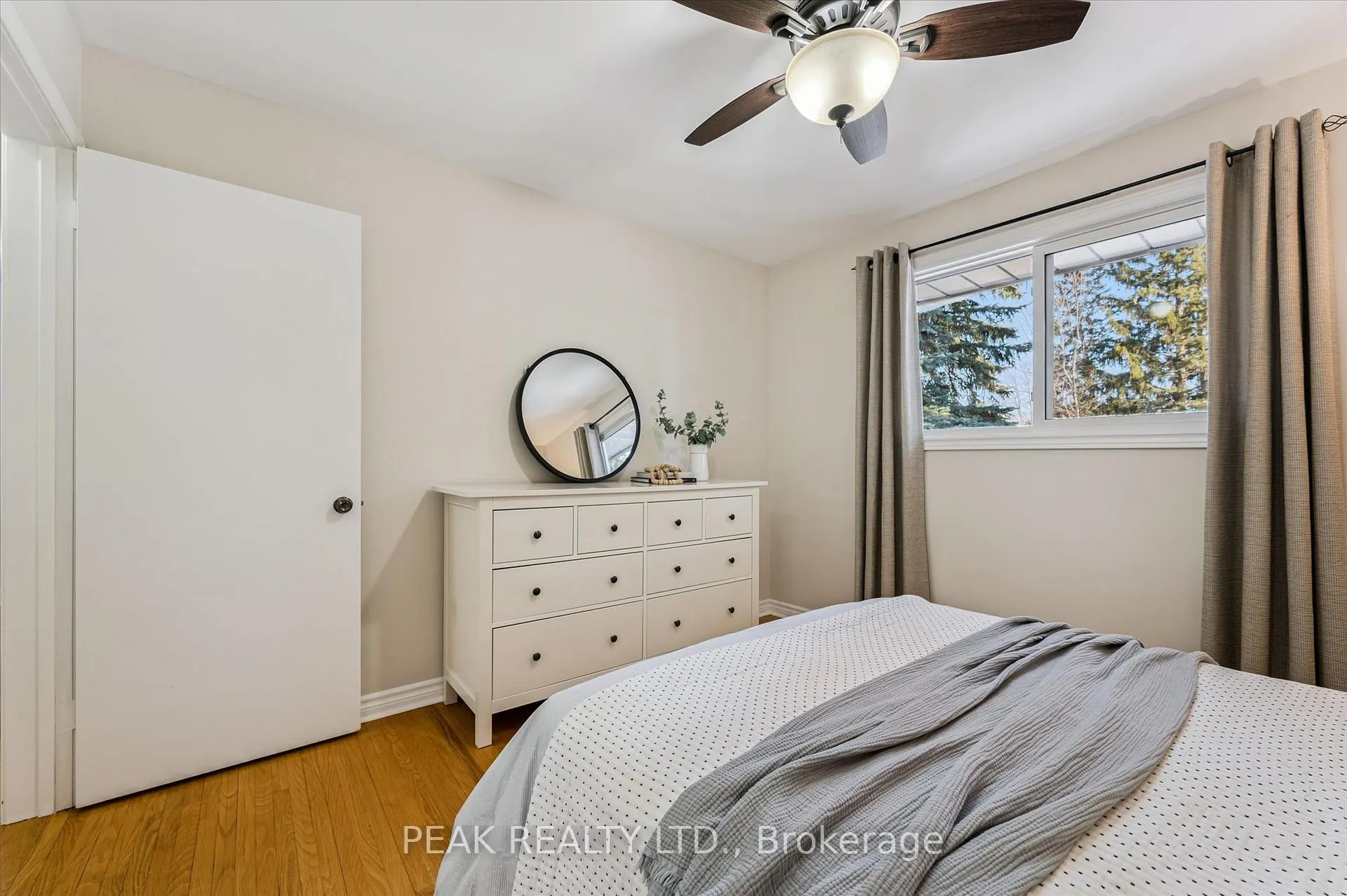 Photo 13 of 204 Cedarbrae Avenue, Waterloo — HOMEH