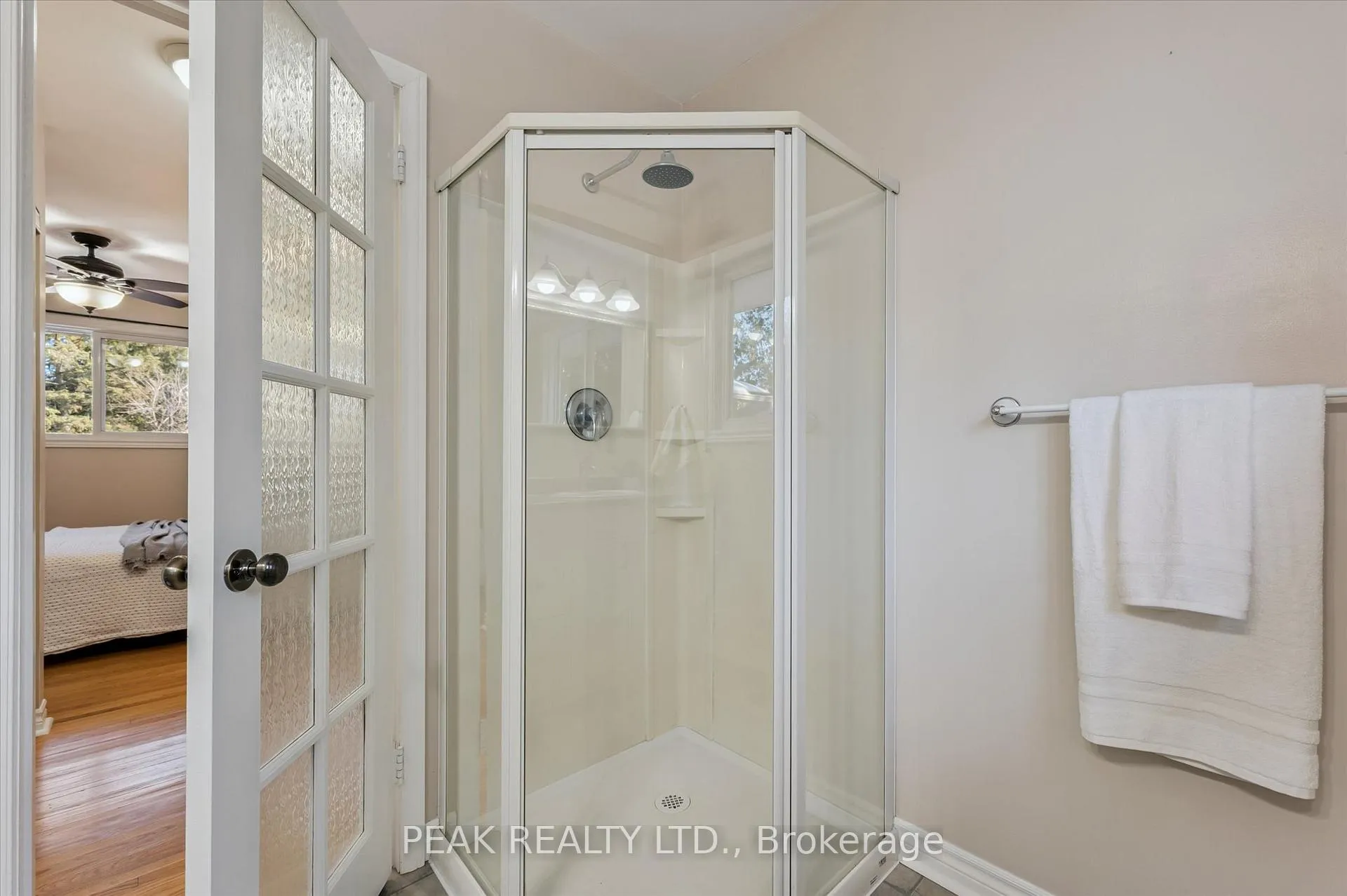 Photo 15 of 204 Cedarbrae Avenue, Waterloo — HOMEH