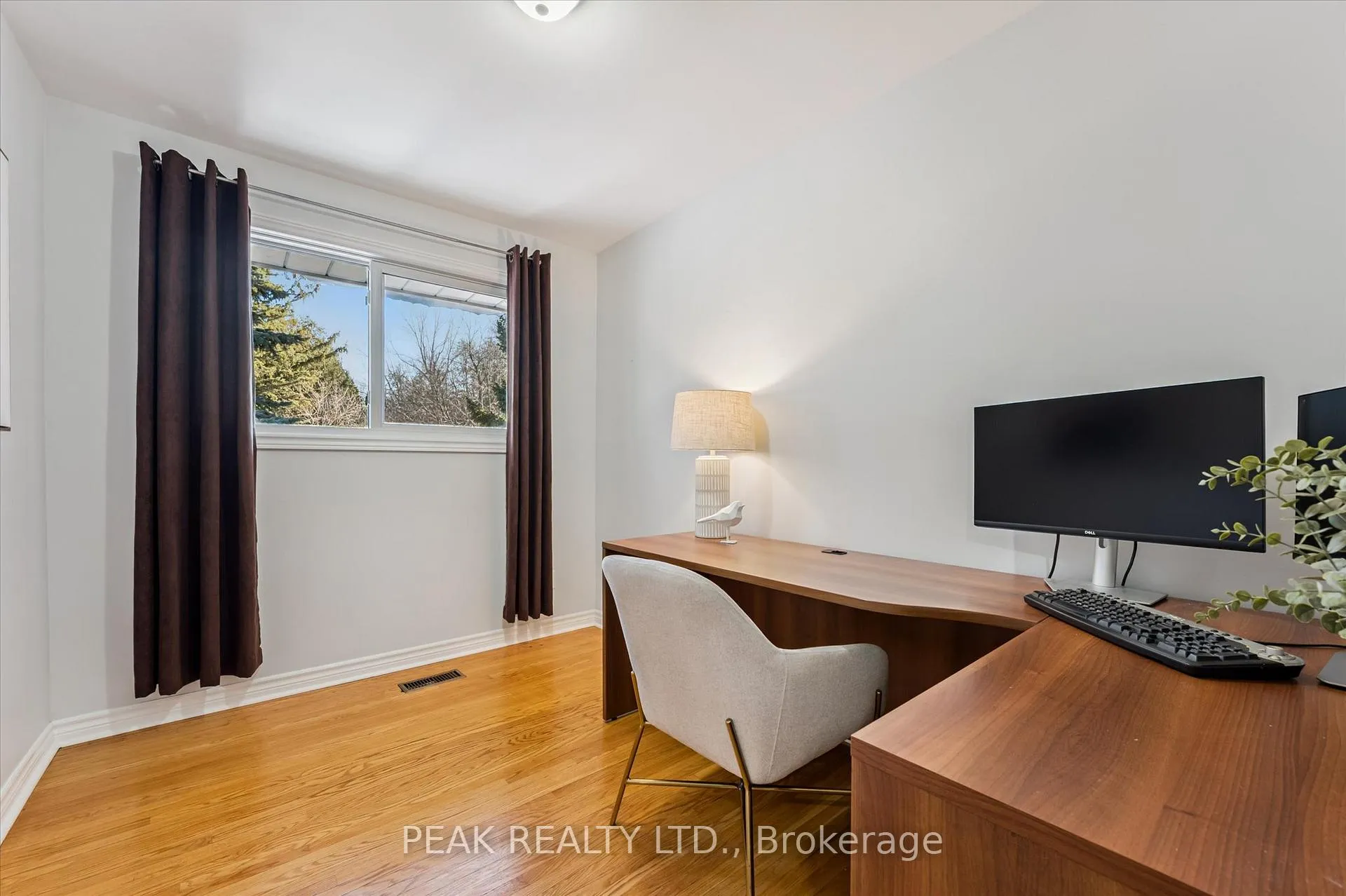 Photo 18 of 204 Cedarbrae Avenue, Waterloo — HOMEH