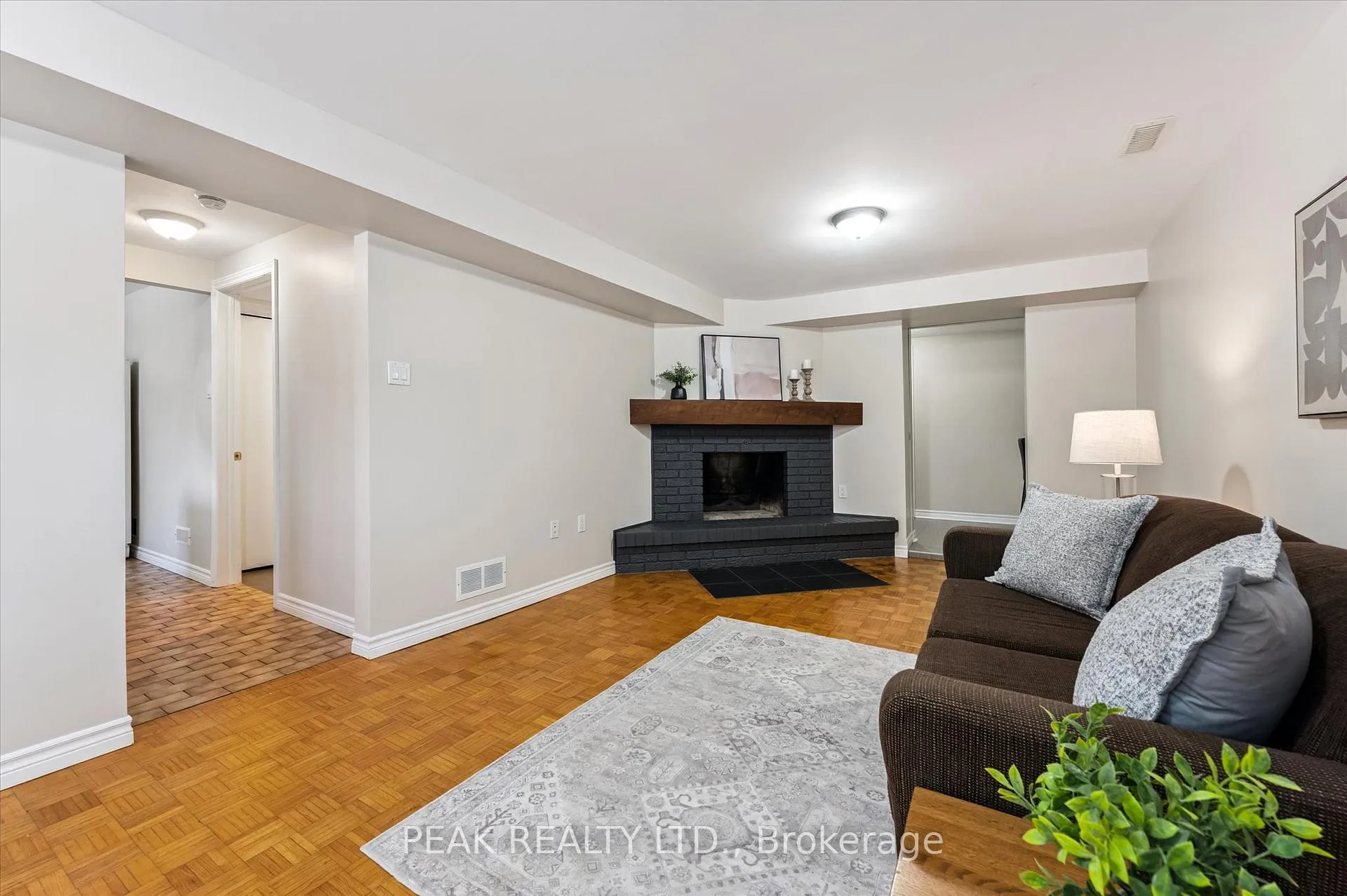 Photo 22 of 204 Cedarbrae Avenue, Waterloo — HOMEH