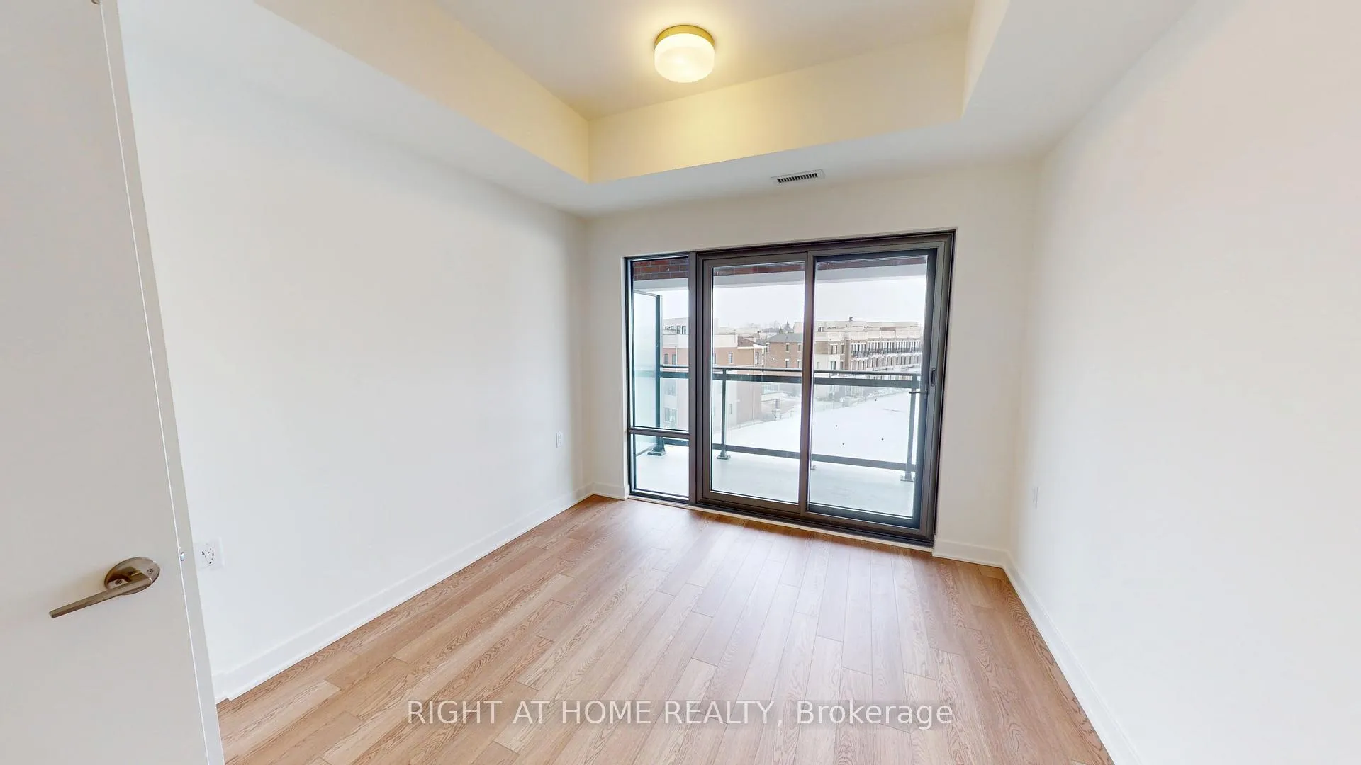 Photo 14 of Unit 409, 51 Clarington Boulevard, Clarington, Bowmanville — HOMEH