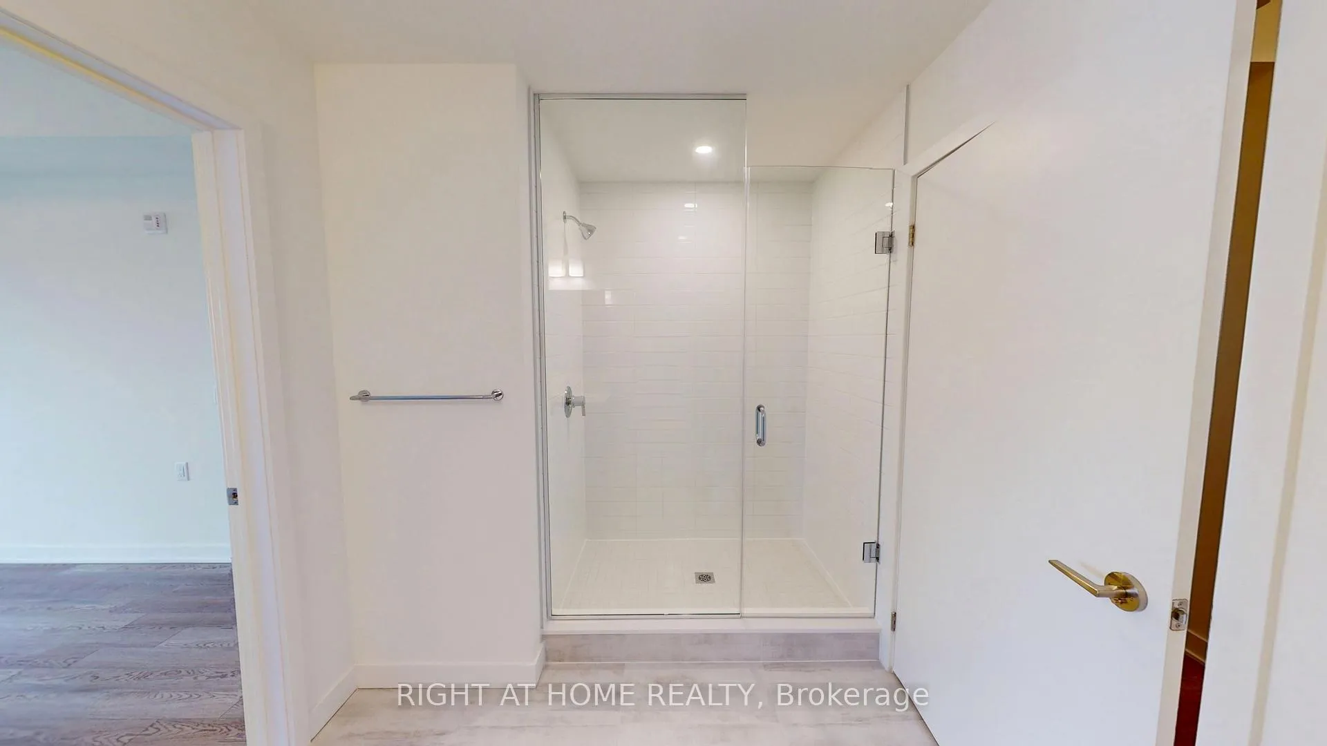 Photo 22 of Unit 409, 51 Clarington Boulevard, Clarington, Bowmanville — HOMEH