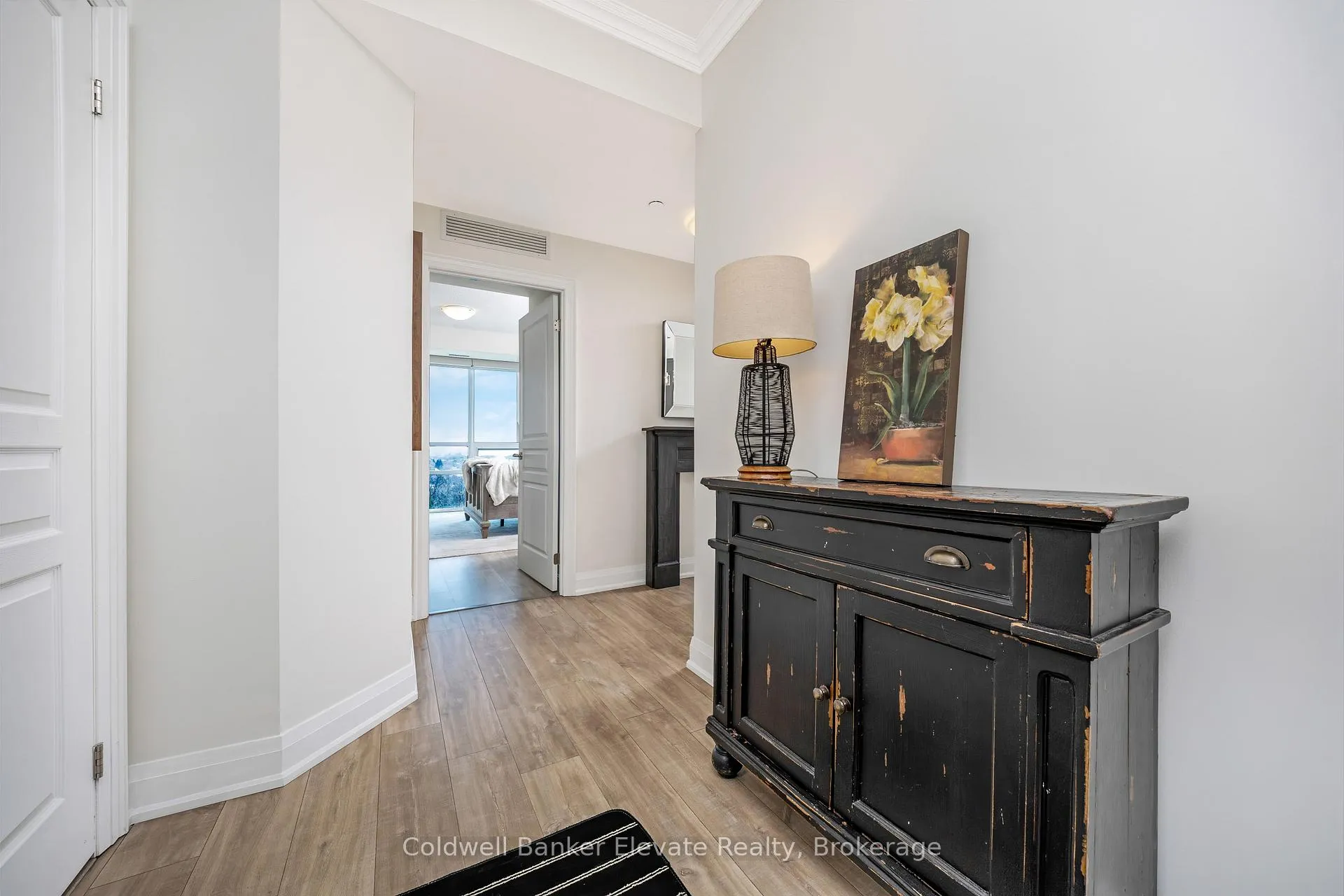 Photo 10 of Unit 905, 50 Hall Road, Halton Hills, Georgetown — HOMEH